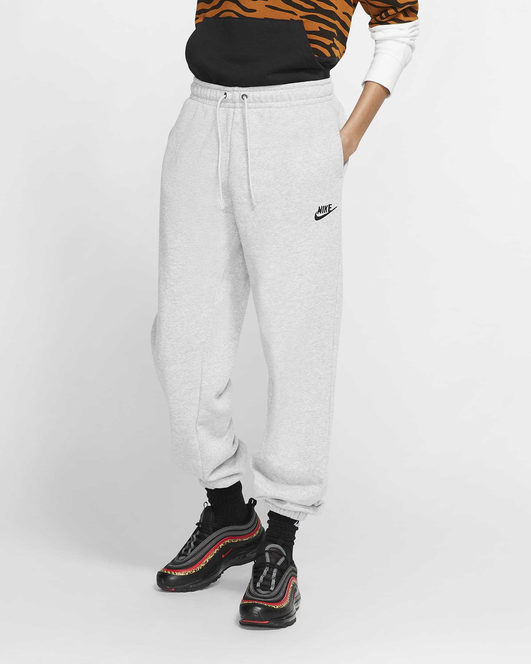 Nike Sportswear Essential Women's Fleece Pants