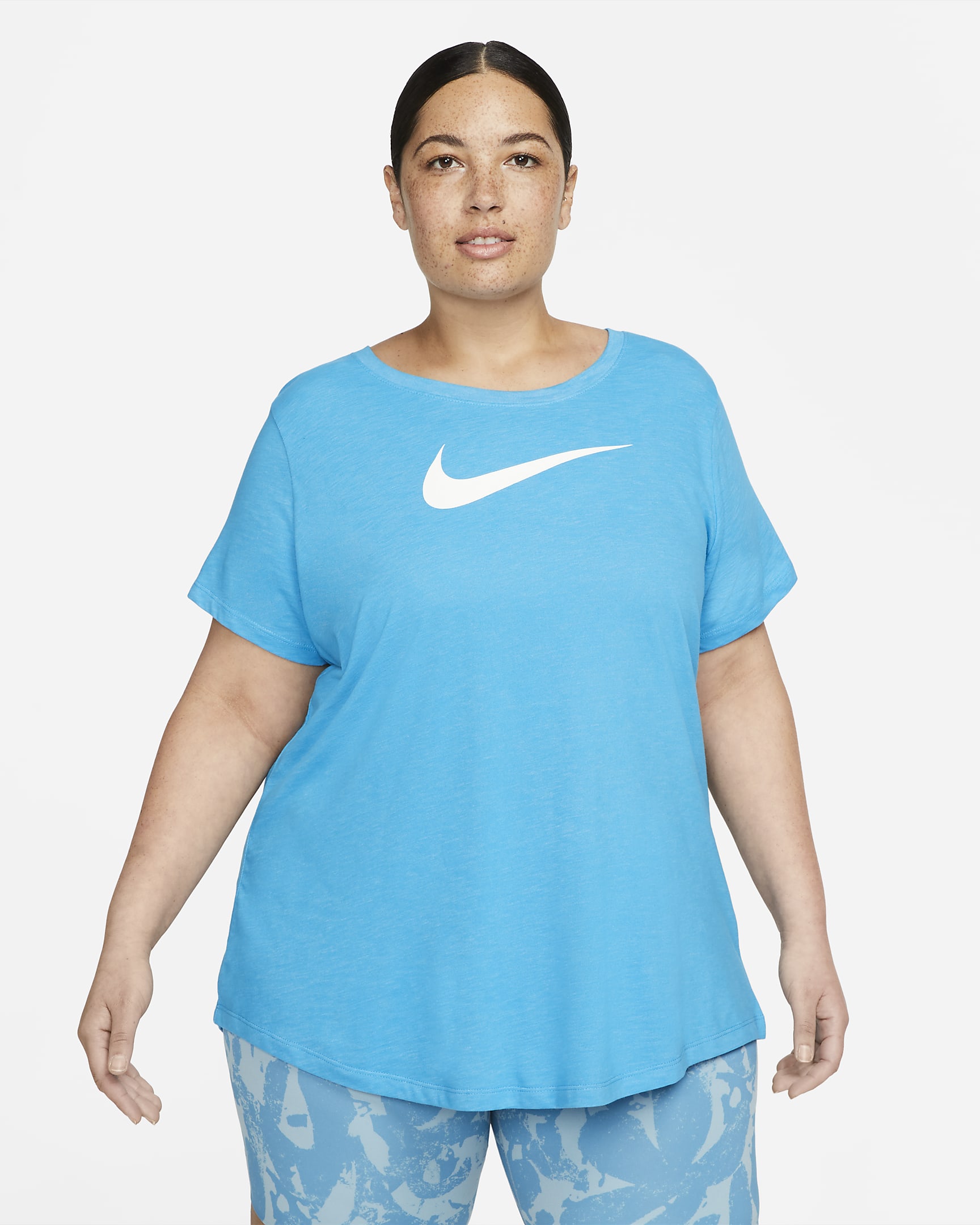 Nike Dri-FIT Women\'s Short-Sleeve Training T-Shirt (Plus Size) Laser Blue/Pure/White