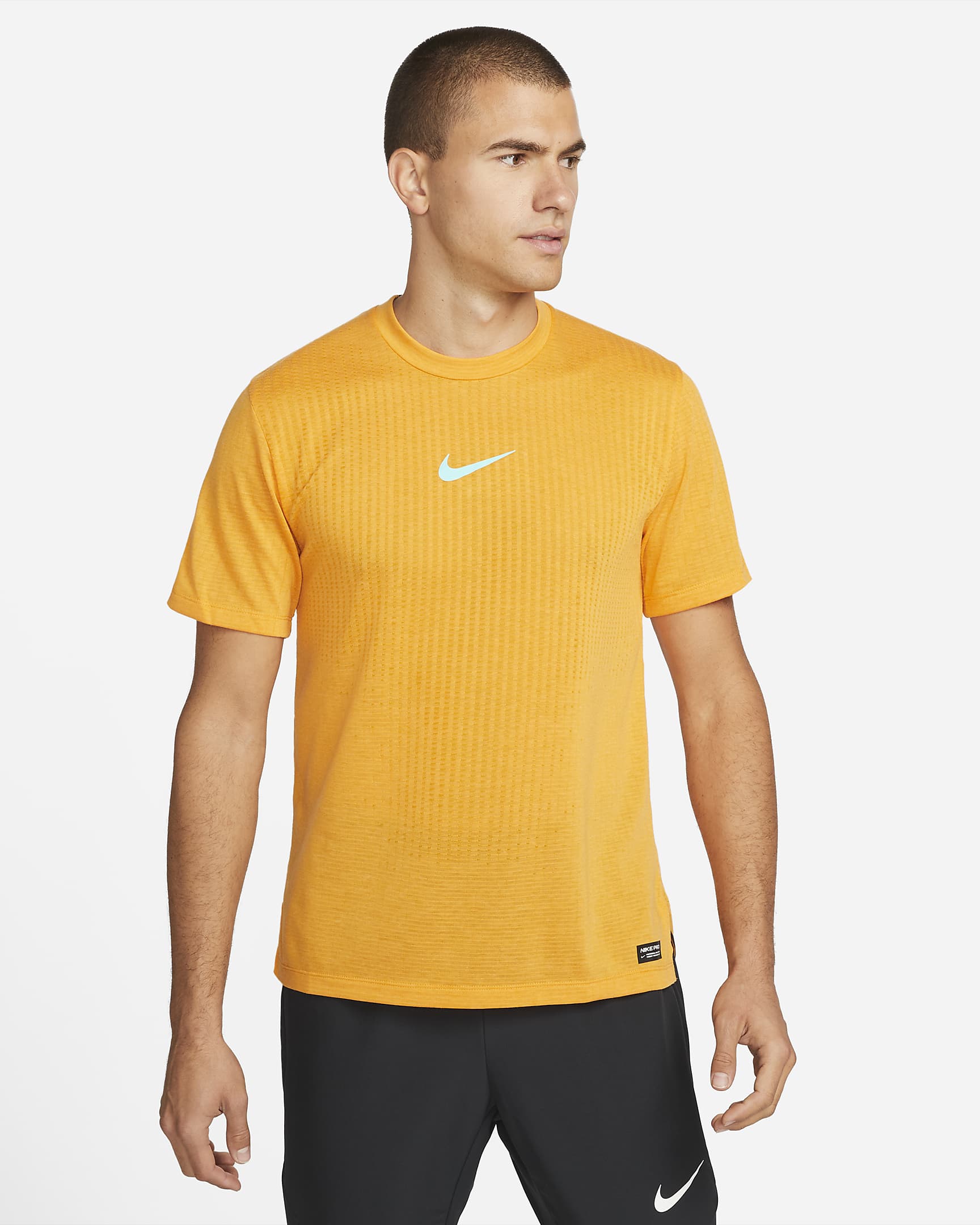 Nike Pro Dri-FIT ADV Men\'s Short-Sleeve Top Kumquat/Dynamic Turquoise