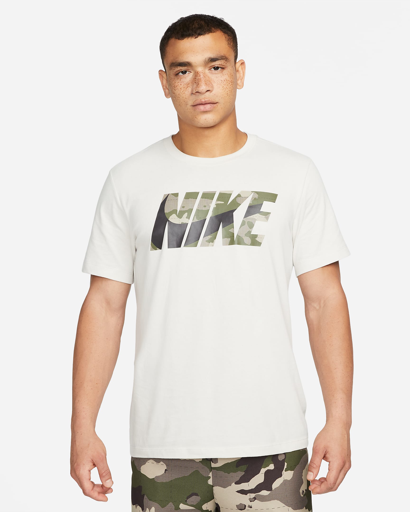 Nike Dri-FIT Men\'s Training T-Shirt Light Bone