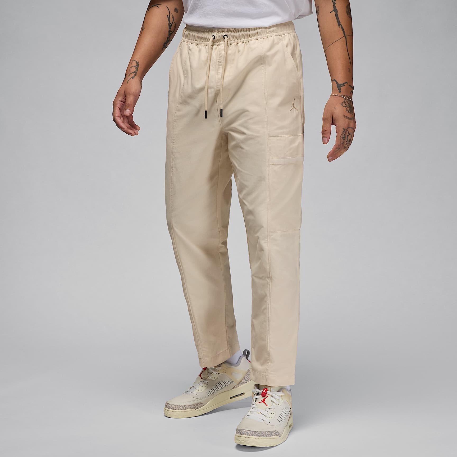 Jordan Essentials Men's Woven Trousers