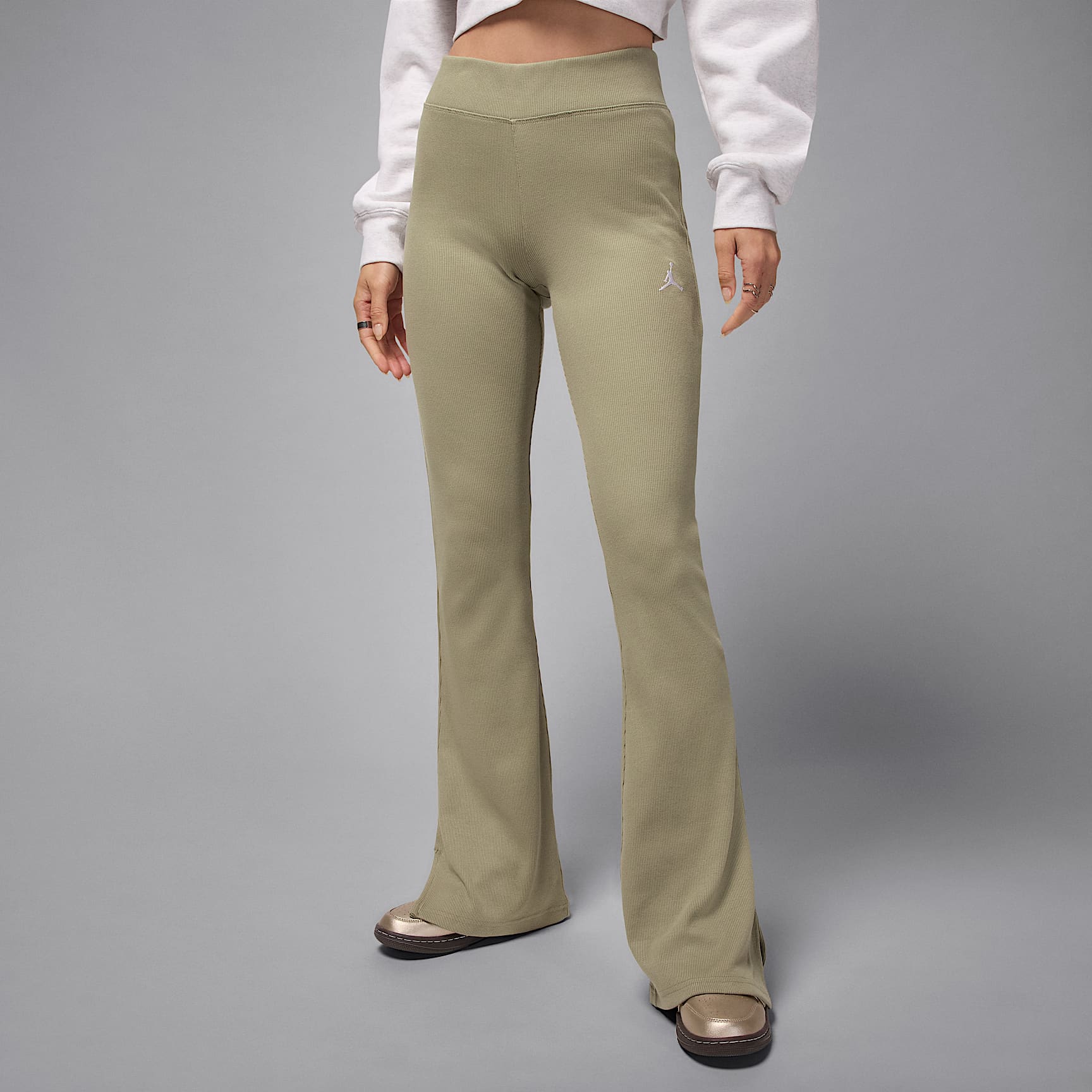 Jordan Brooklyn Essentials Women's Mid-Rise Flared Leggings