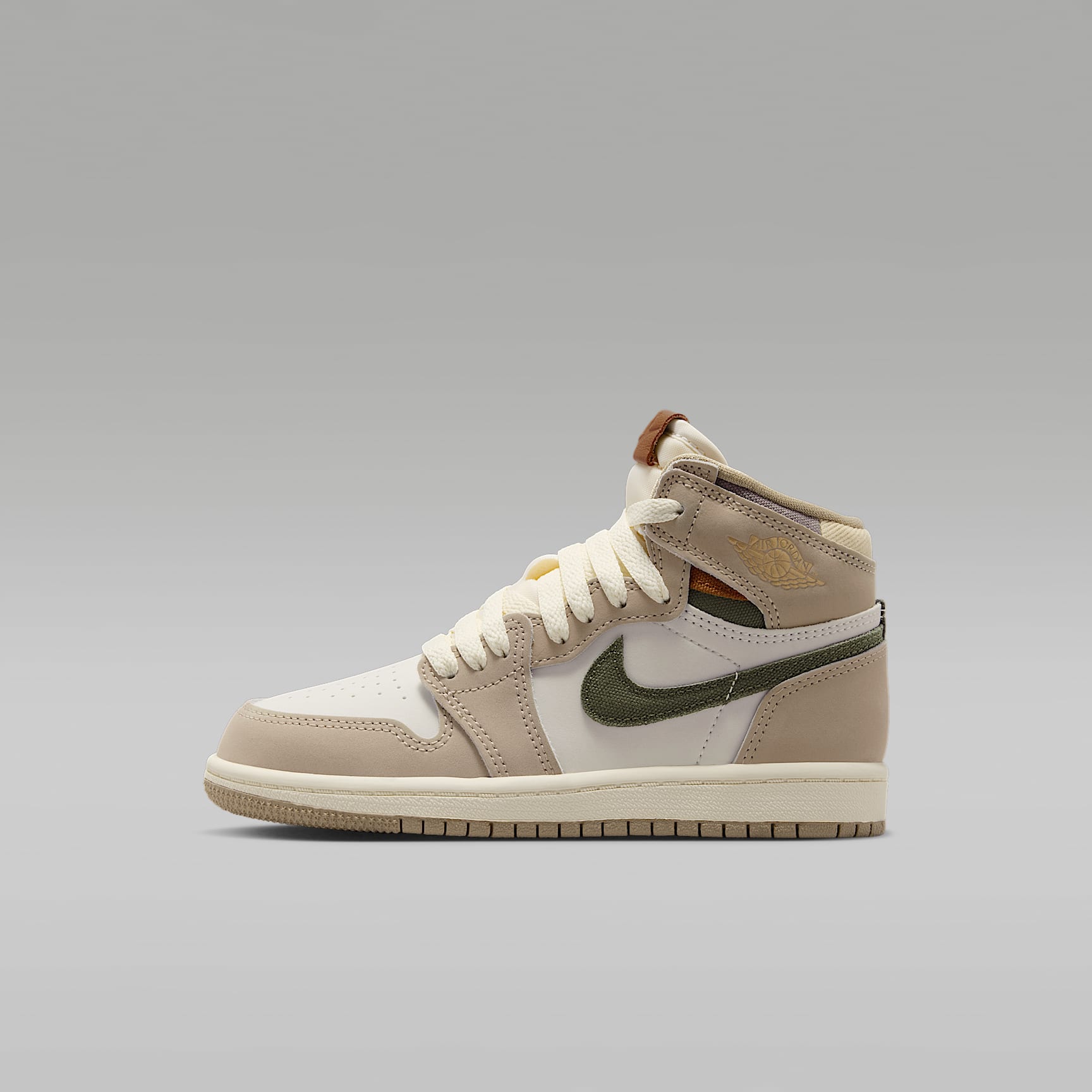 Jordan 1 Retro High OG Younger Kids' Shoes