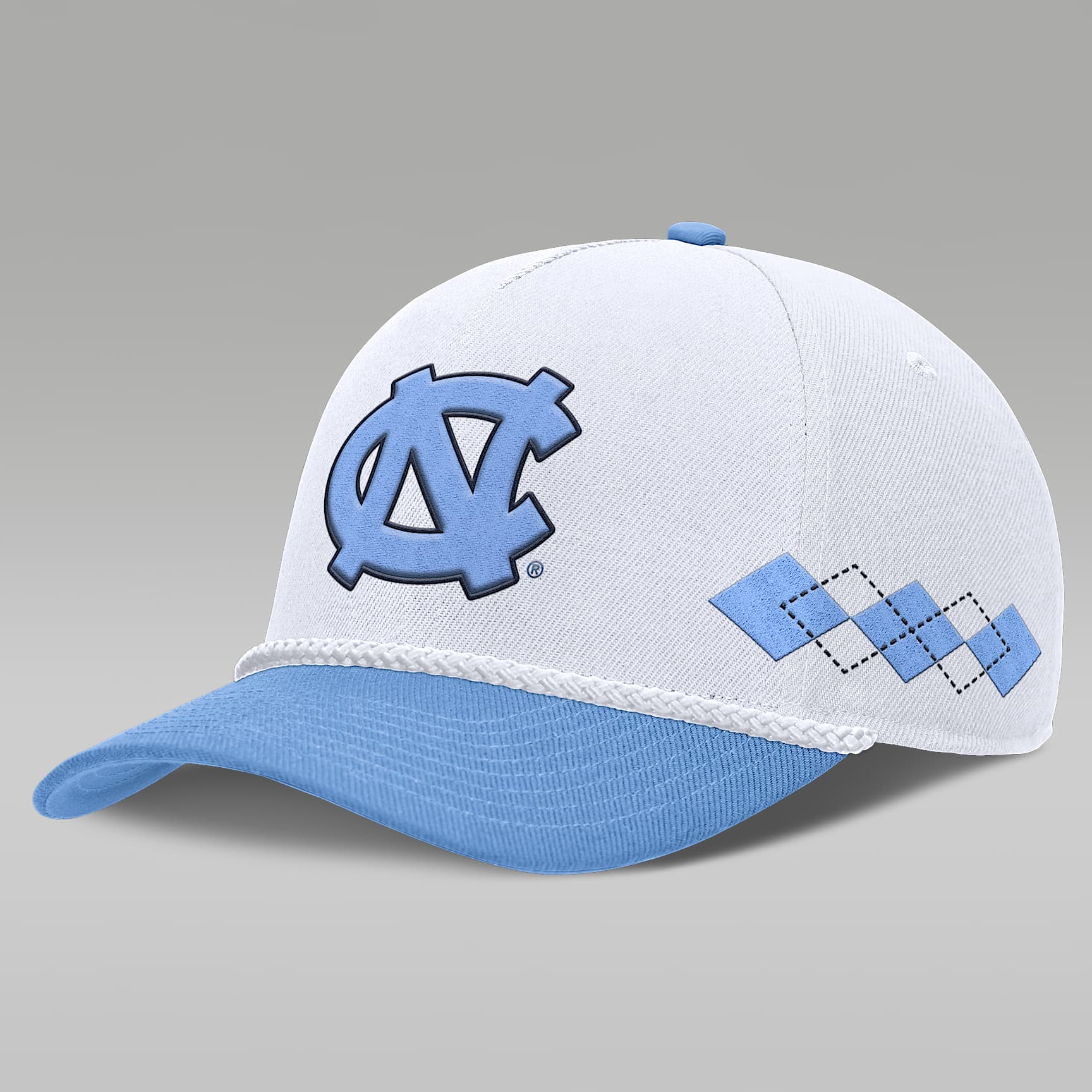 Gorra universitaria marca Jordan ajustable para hombre North Carolina Rise Argyle