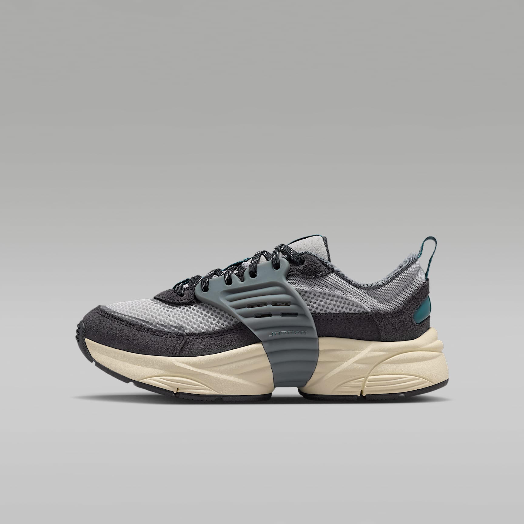 ジョーダン トランナー O/S ジュニアシューズ