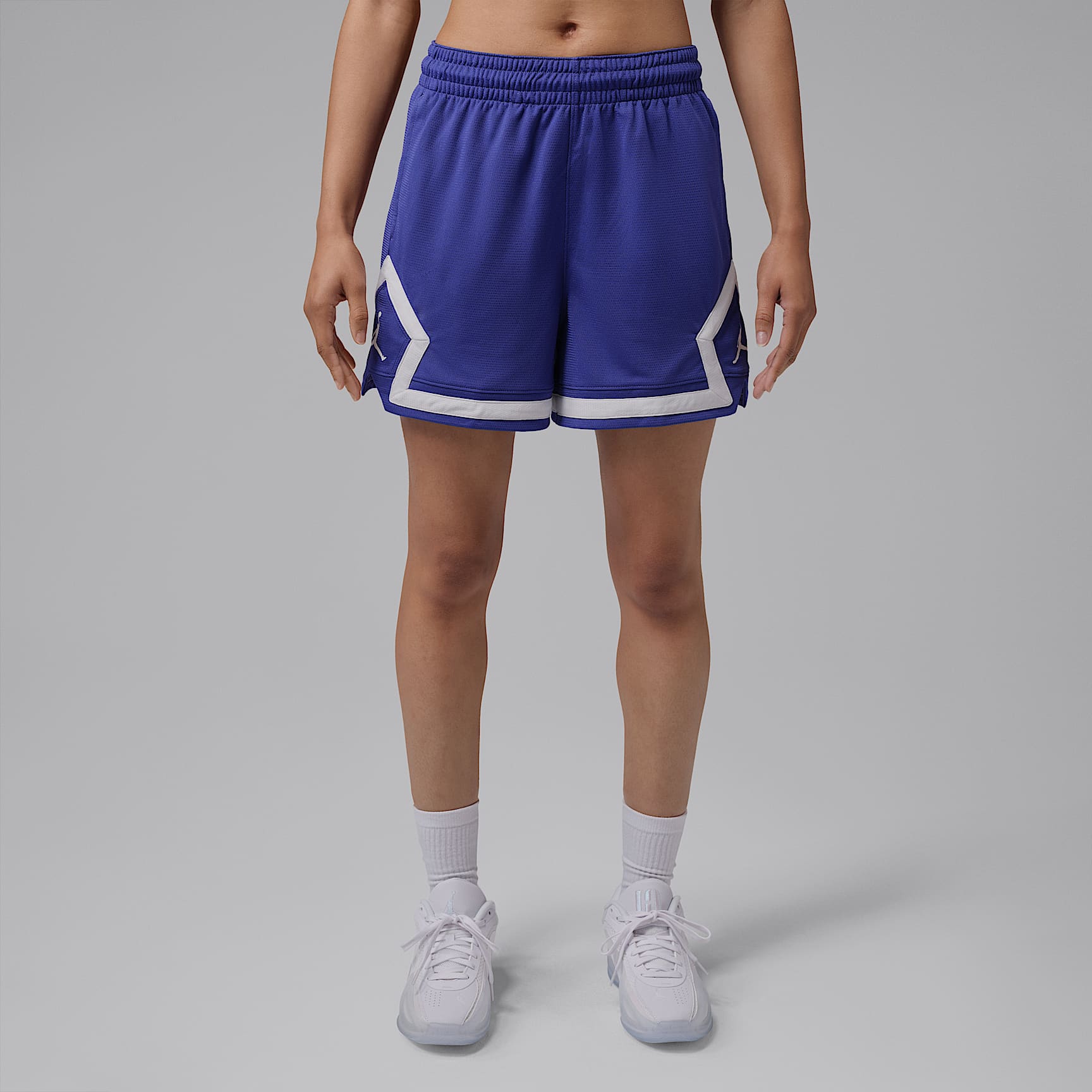 Jordan Sport Women's 4" Diamond Shorts