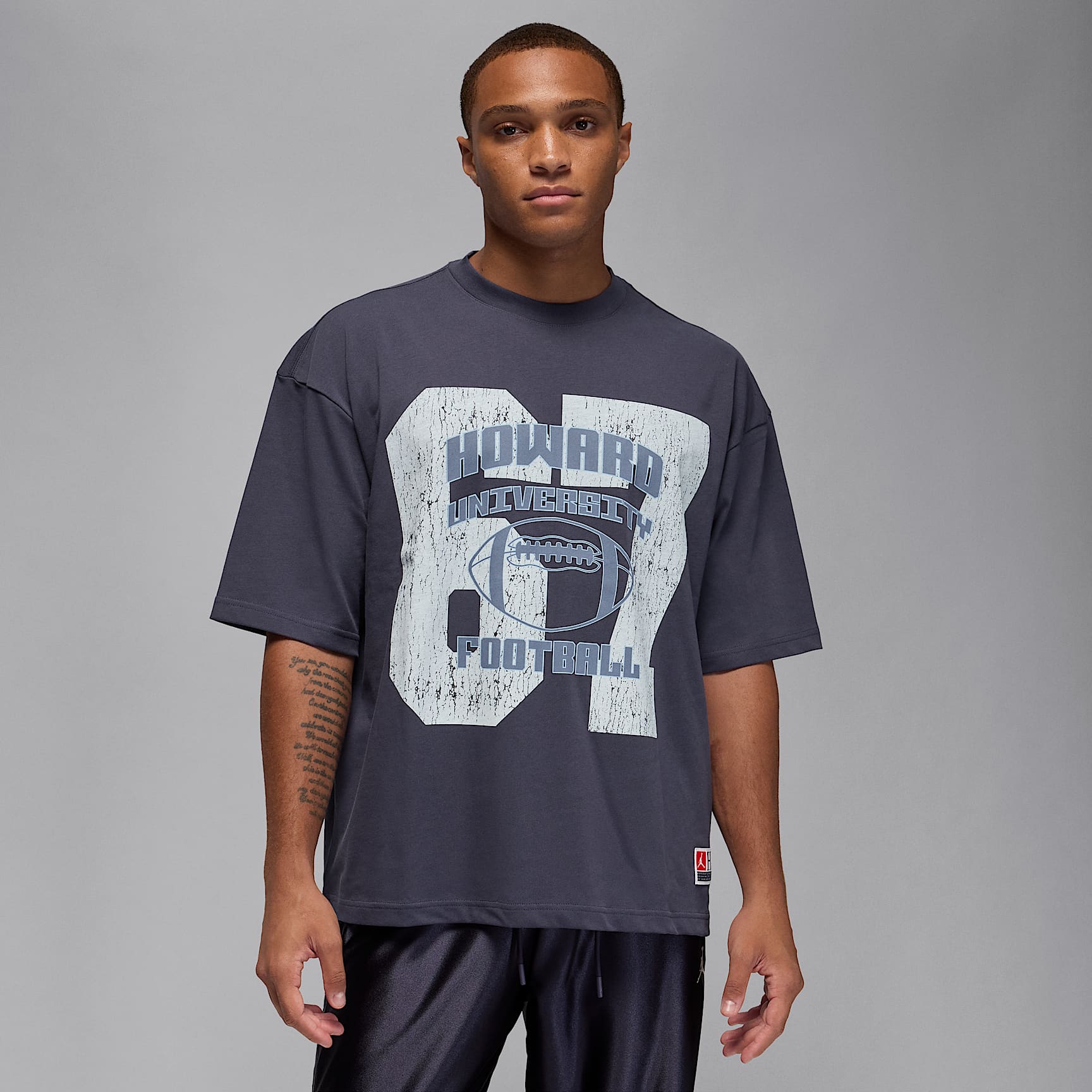 Jordan Flight Essentials x Howard University Men's Oversized T-Shirt