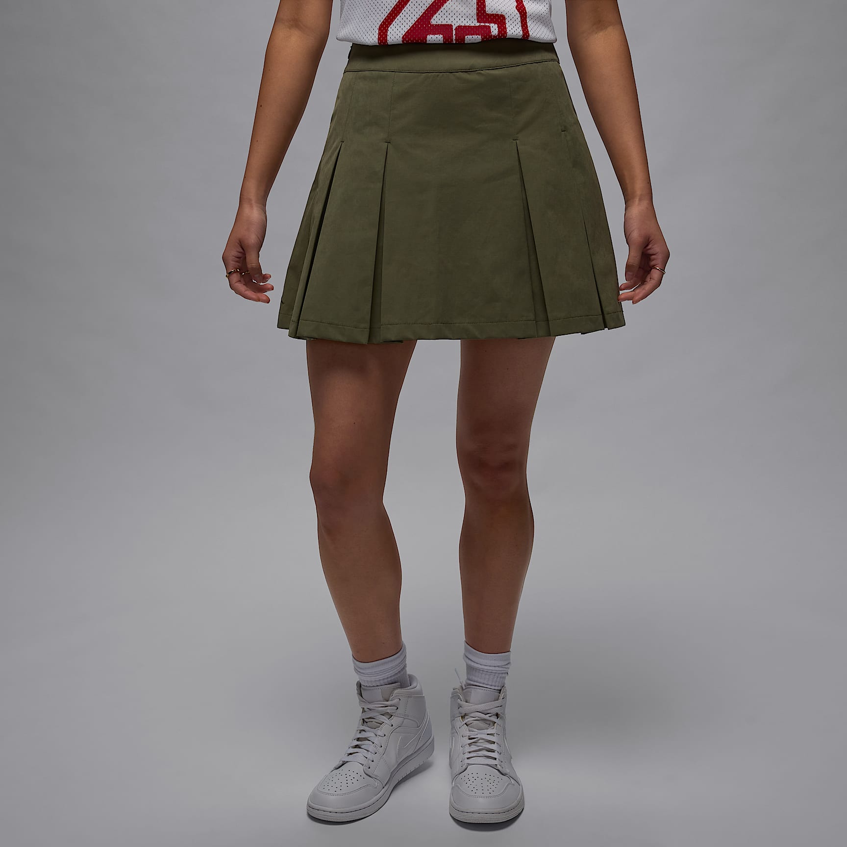 ジョーダン プールサイド ウィメンズ プリーツ スカート