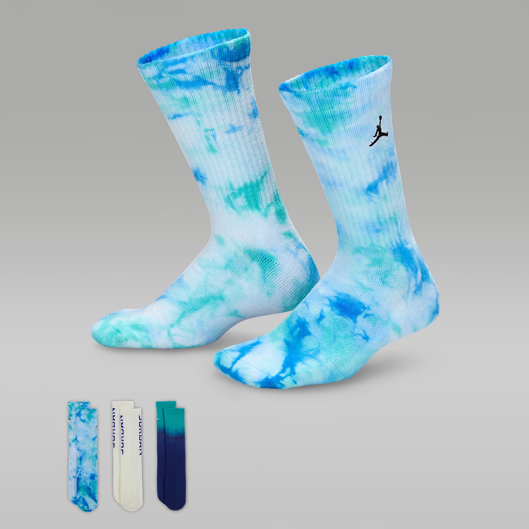 Κάλτσες μεσαίου ύψους για χαλάρωση δίπλα στην πισίνα Jordan Essentials για μεγάλα παιδιά (τρία ζευγάρια)