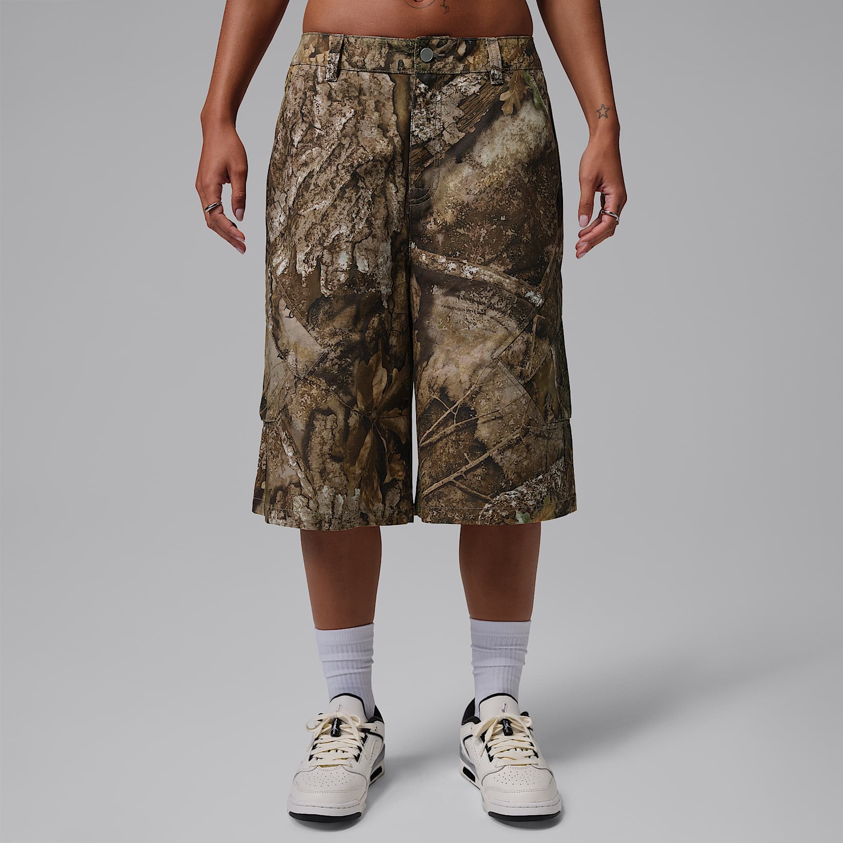 Jordan Flight Chicago Women's Realtree Big Shorts