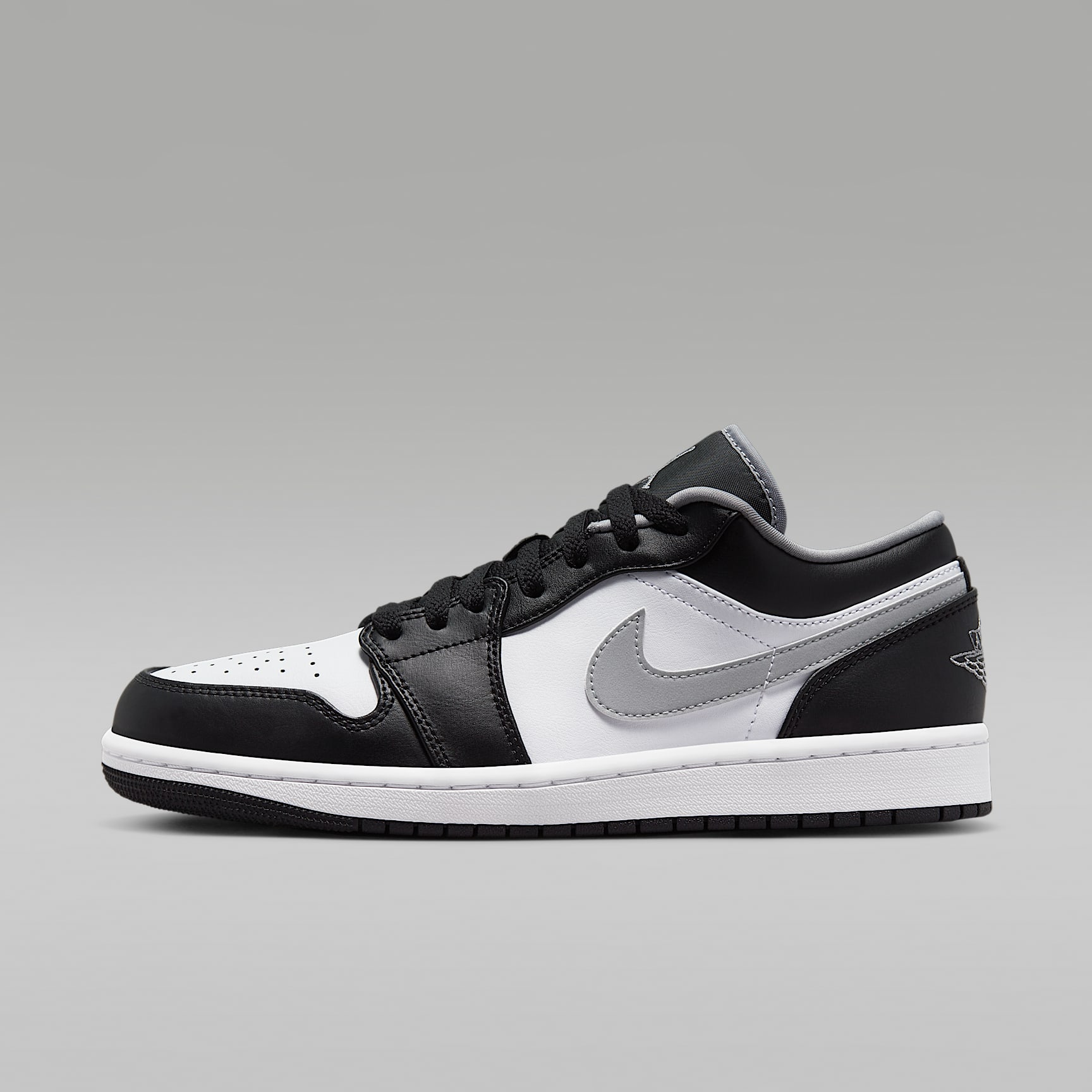 週末値下げ！ NIKE AIR JORDAN 1 LOW MEDIUM GREY 【公式通販】