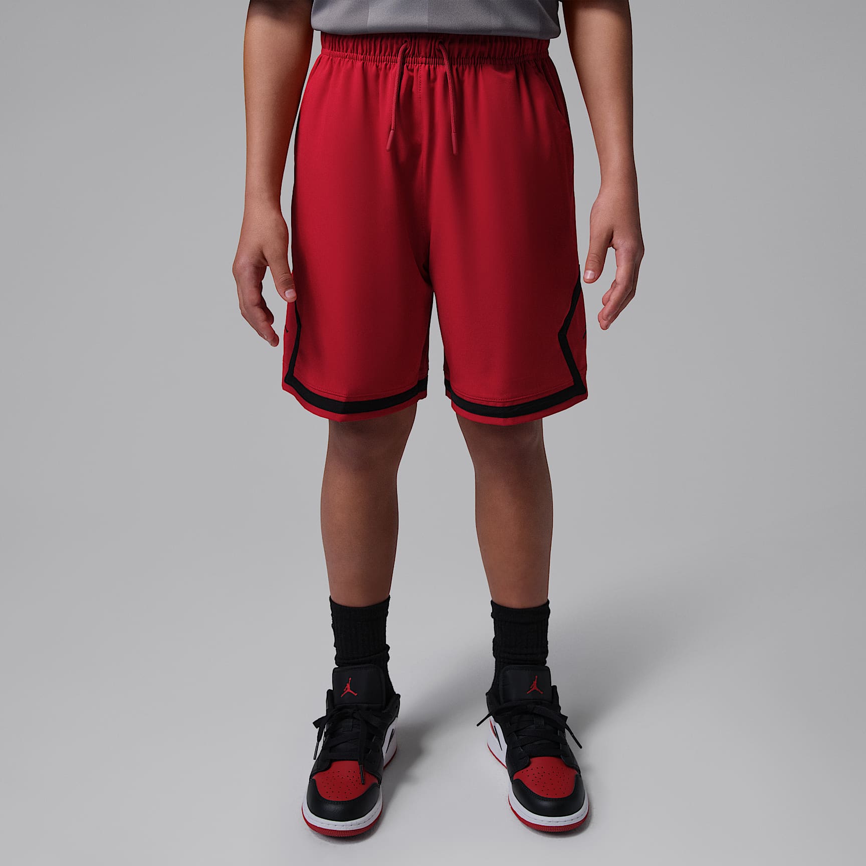Jordan Older Kids' Dri-FIT Diamond Woven Shorts