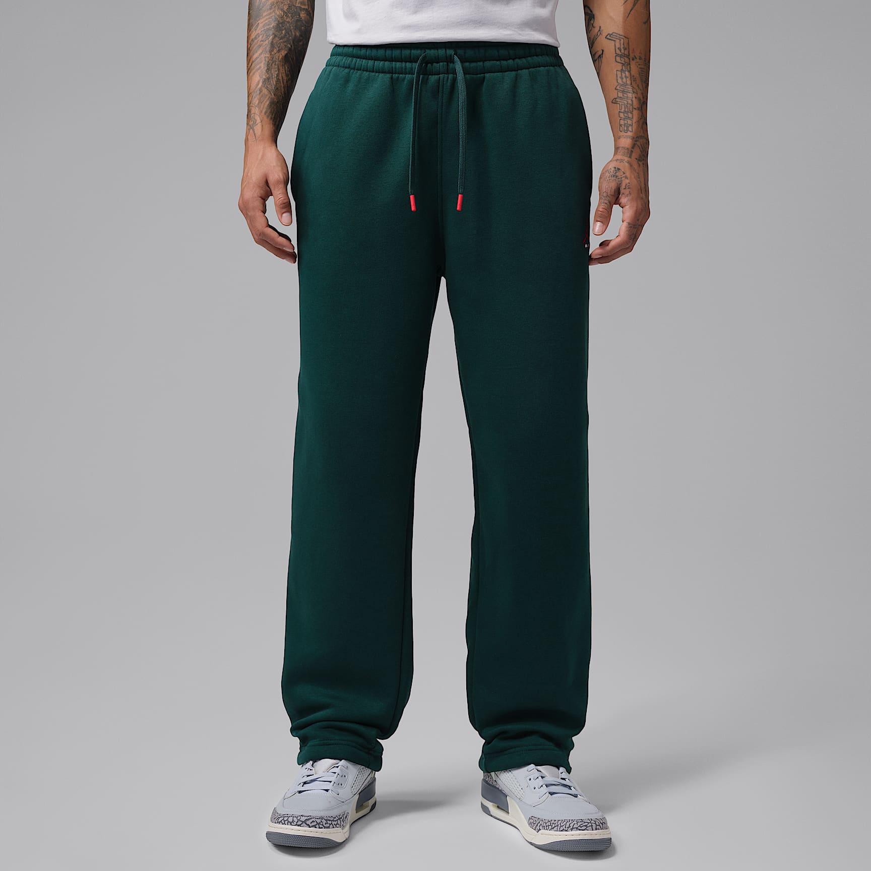 Jordan Brooklyn Men's Statement Fleece Open-Hem Pants