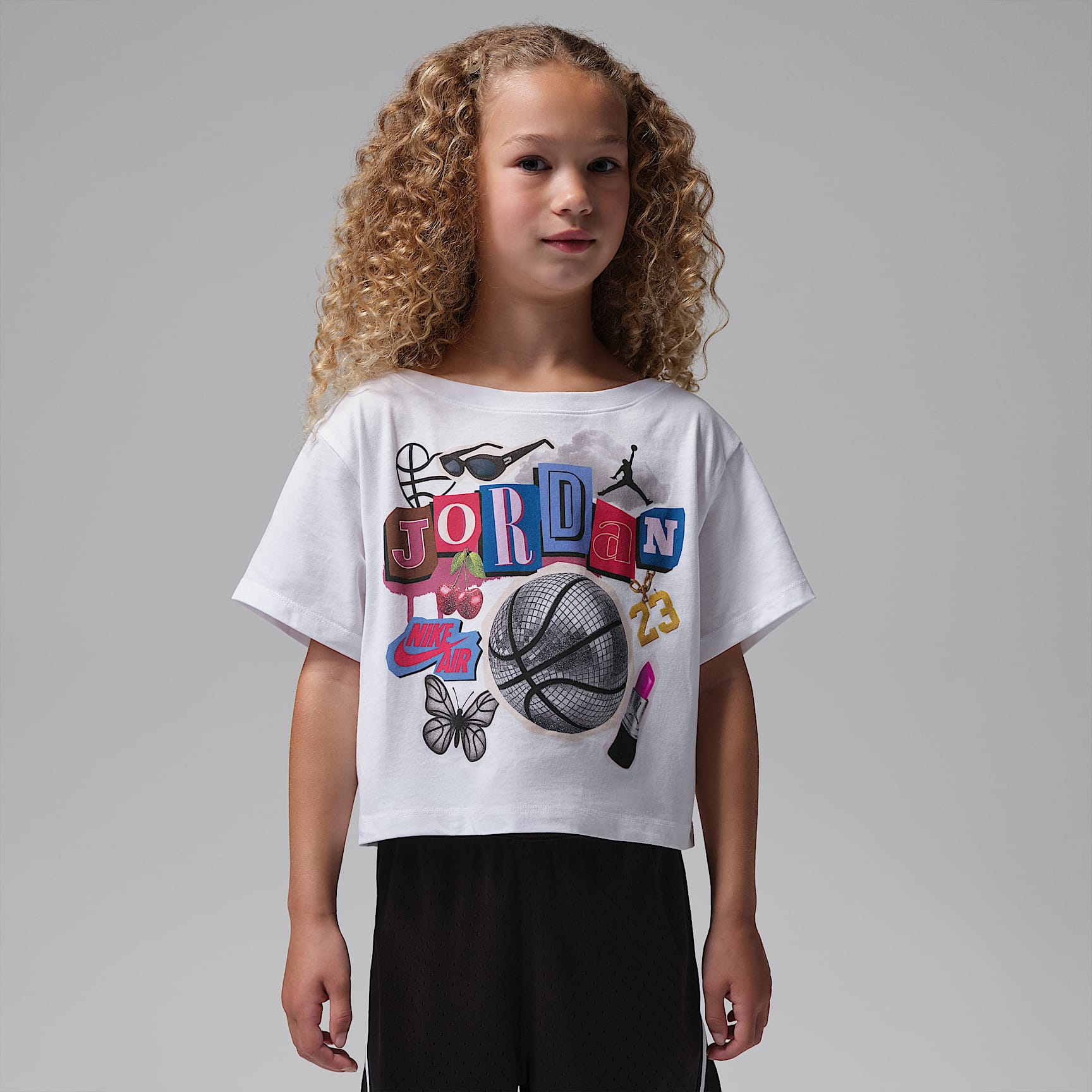 Playera Air con collage para niños talla pequeña Jordan