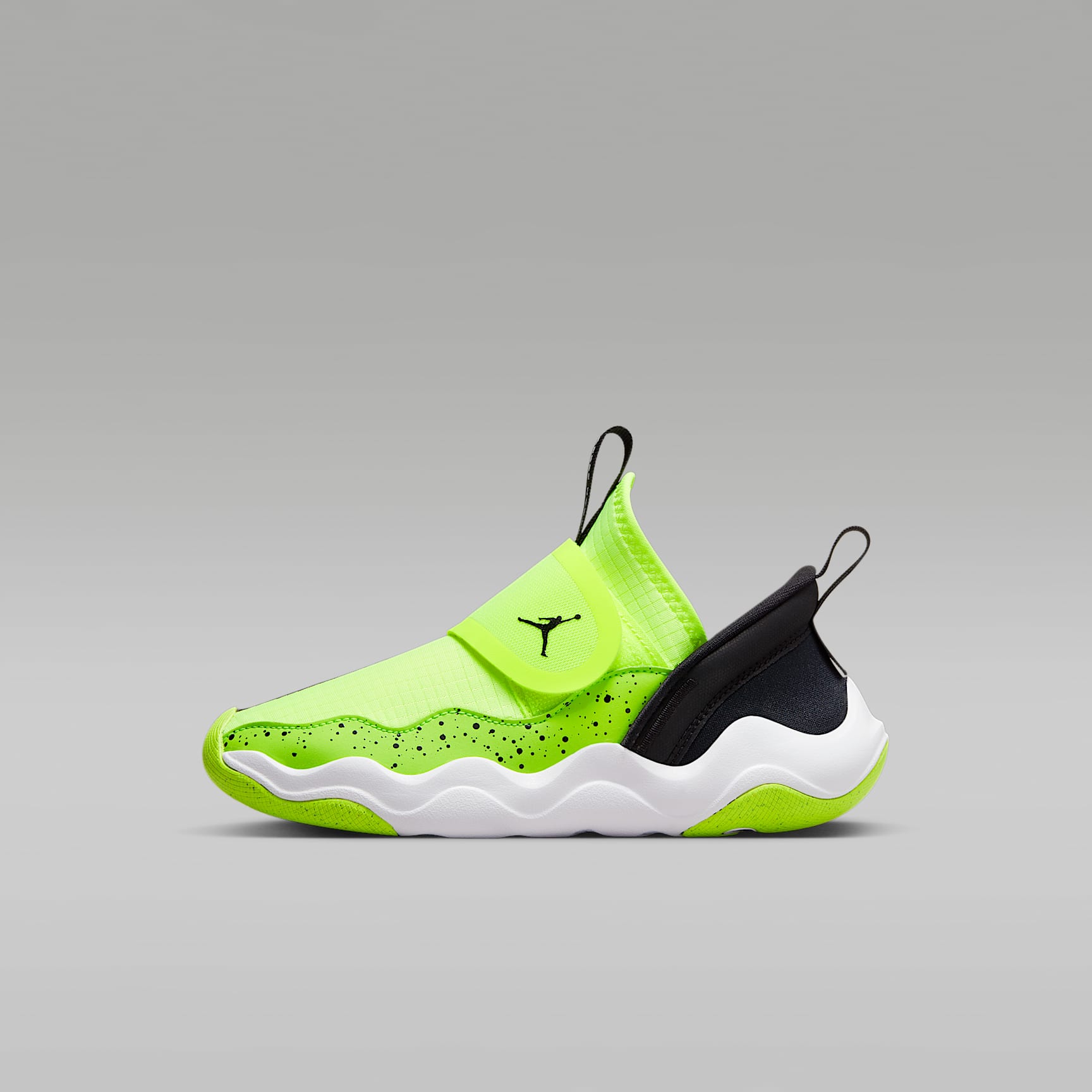 Jordan 23/7 小童鞋款