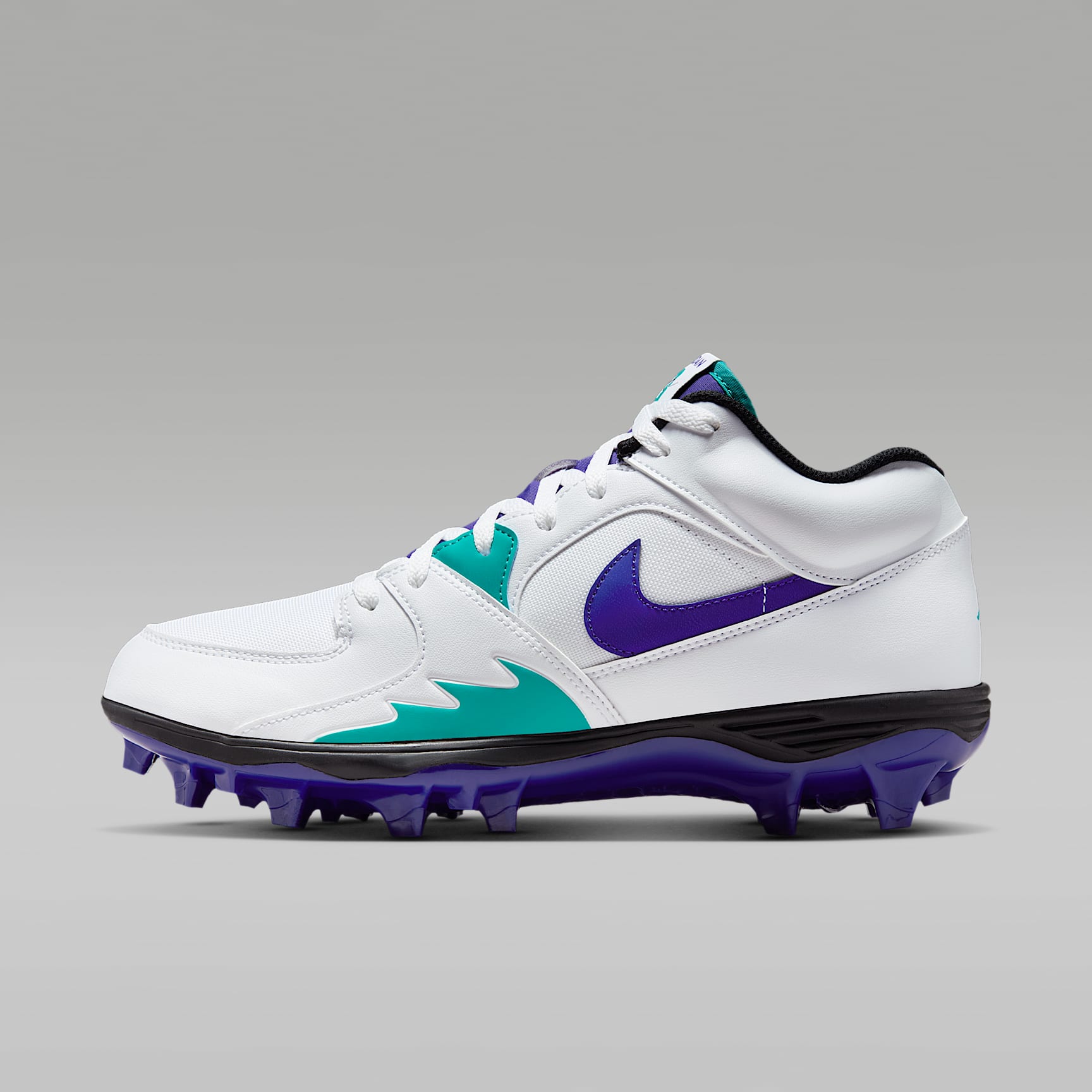 Jordan Stadium 90 Low TD Football Cleats