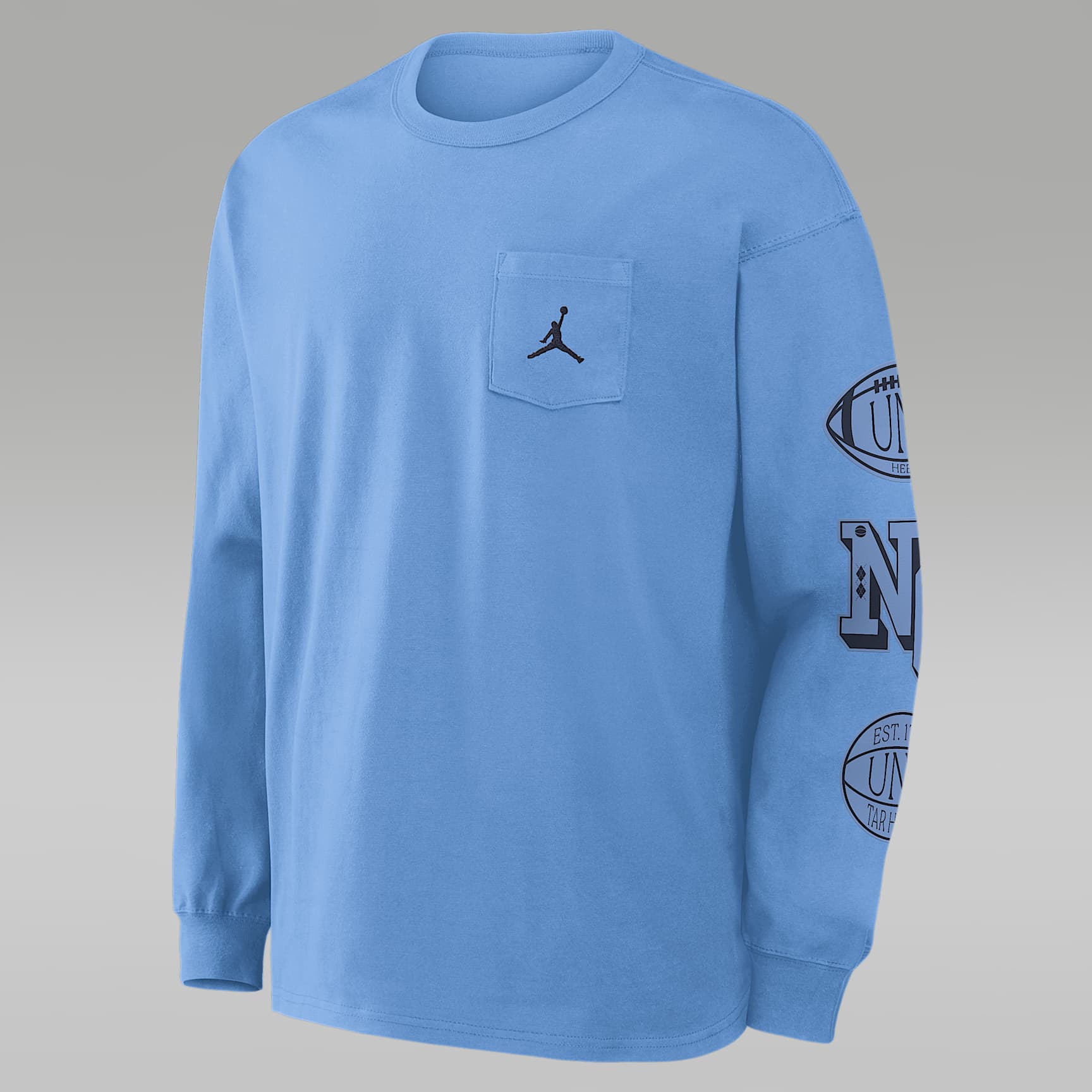 Playera de manga larga universitaria marca Jordan para hombre North Carolina Academic Max90 Pocket