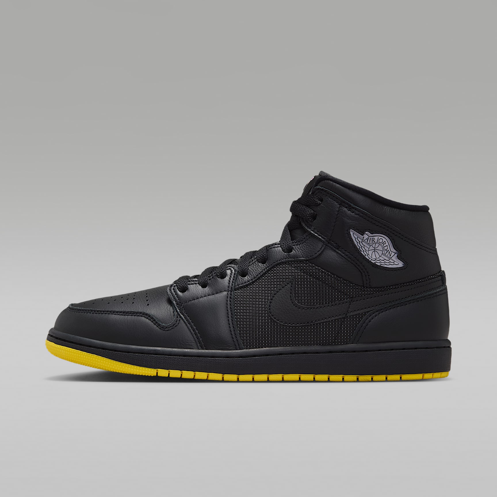 Tenis para hombre Air Jordan 1 Mid SE