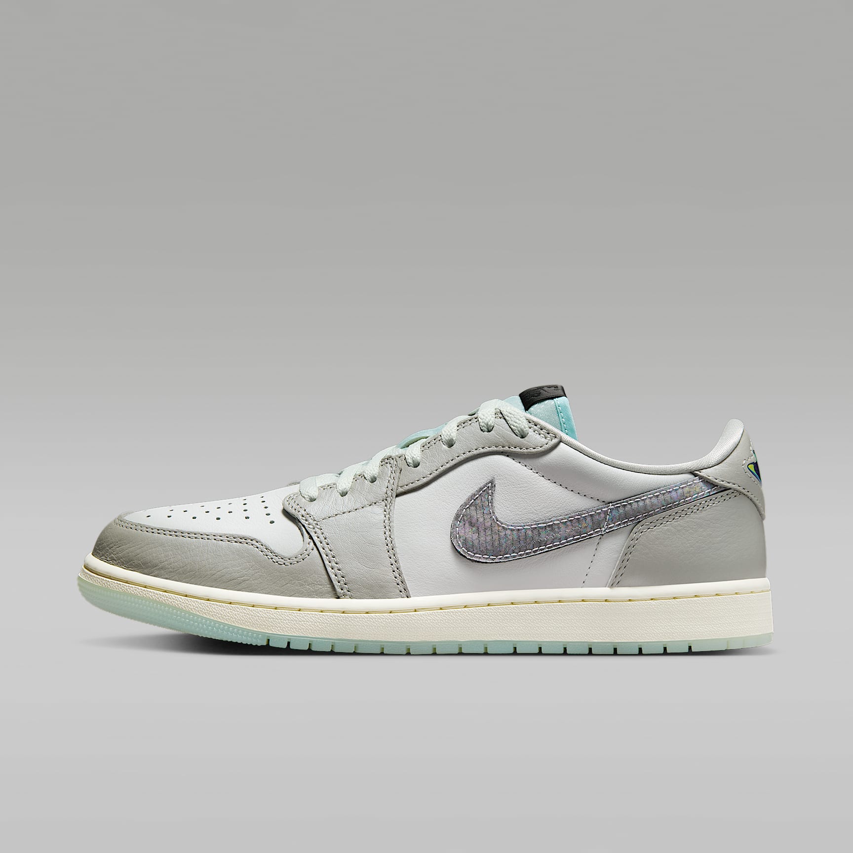 Tenis para hombre Air Jordan 1 Retro Low "LNY"