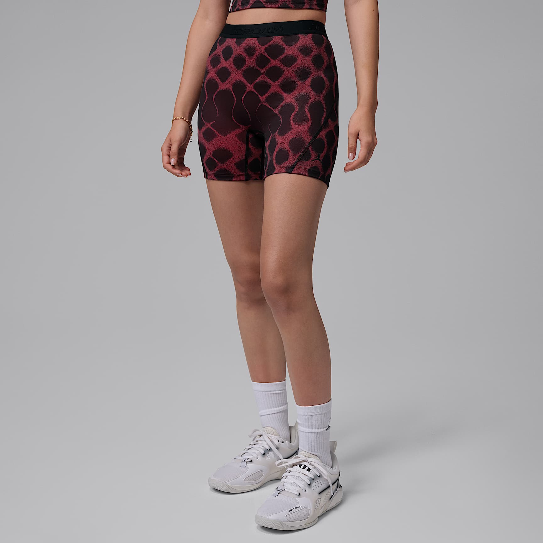 Jordan Sport Pantalón corto de 13 cm y talle alto Dri-FIT - Mujer