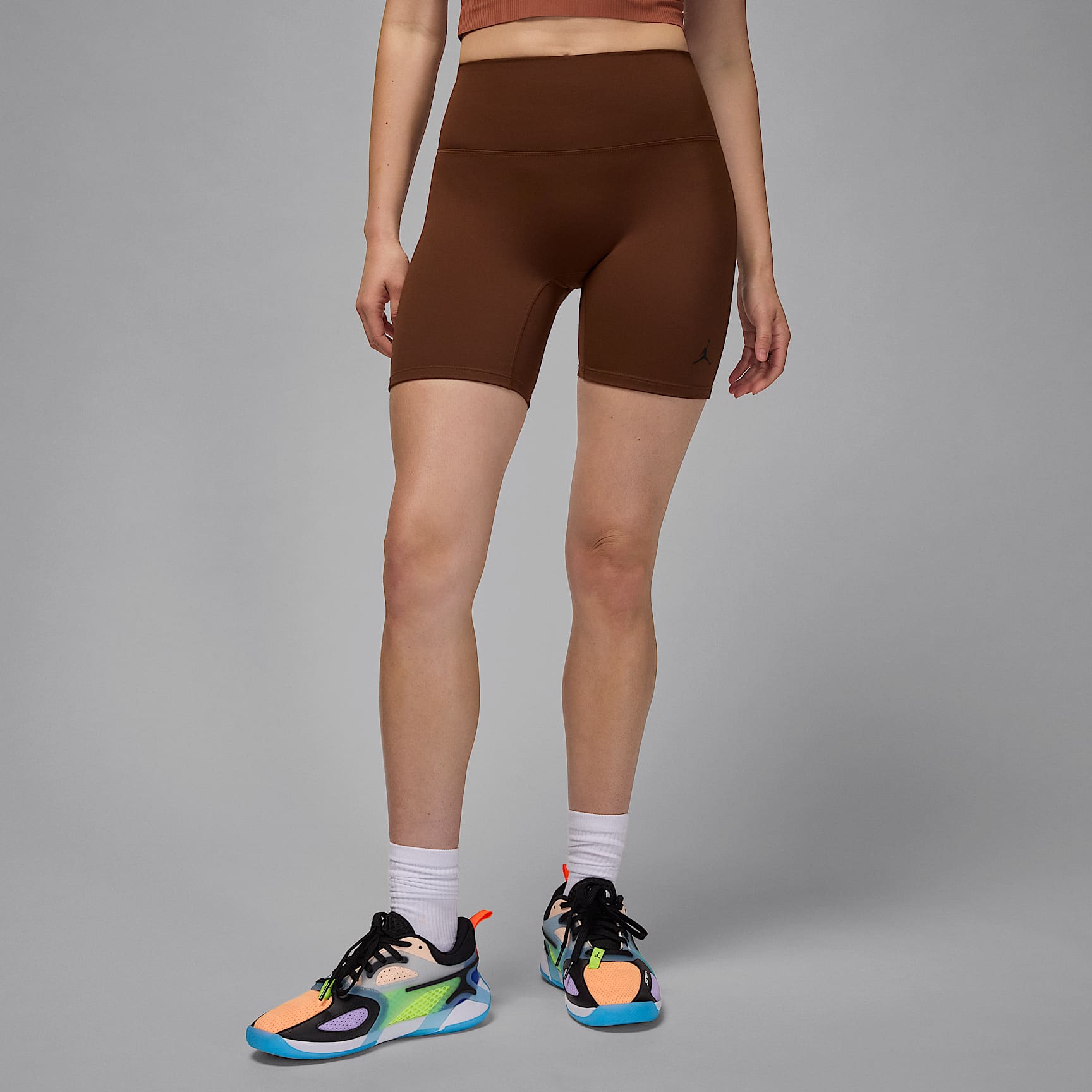 Shorts Dri-FIT de tiro alto de 15 cm para mujer Jordan Sport