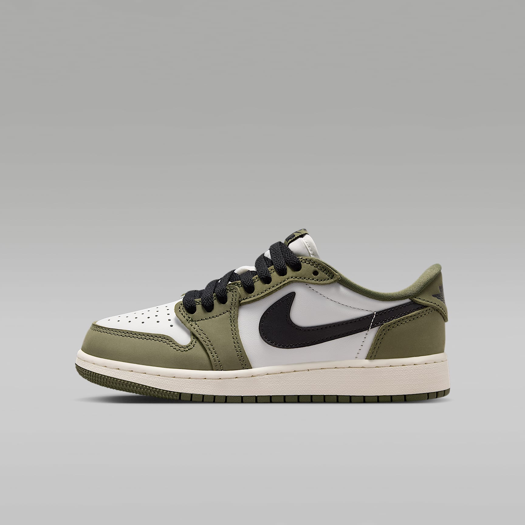 Air Jordan 1 Retro Low "Medium Olive and Summit White" Big Kids' Shoes