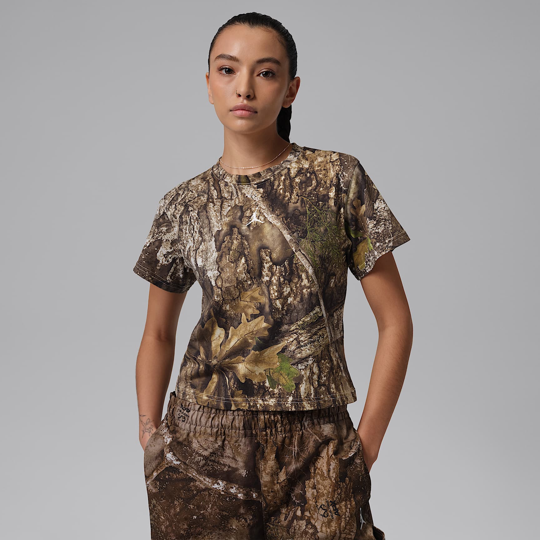 Playera Realtree para mujer Jordan Brooklyn