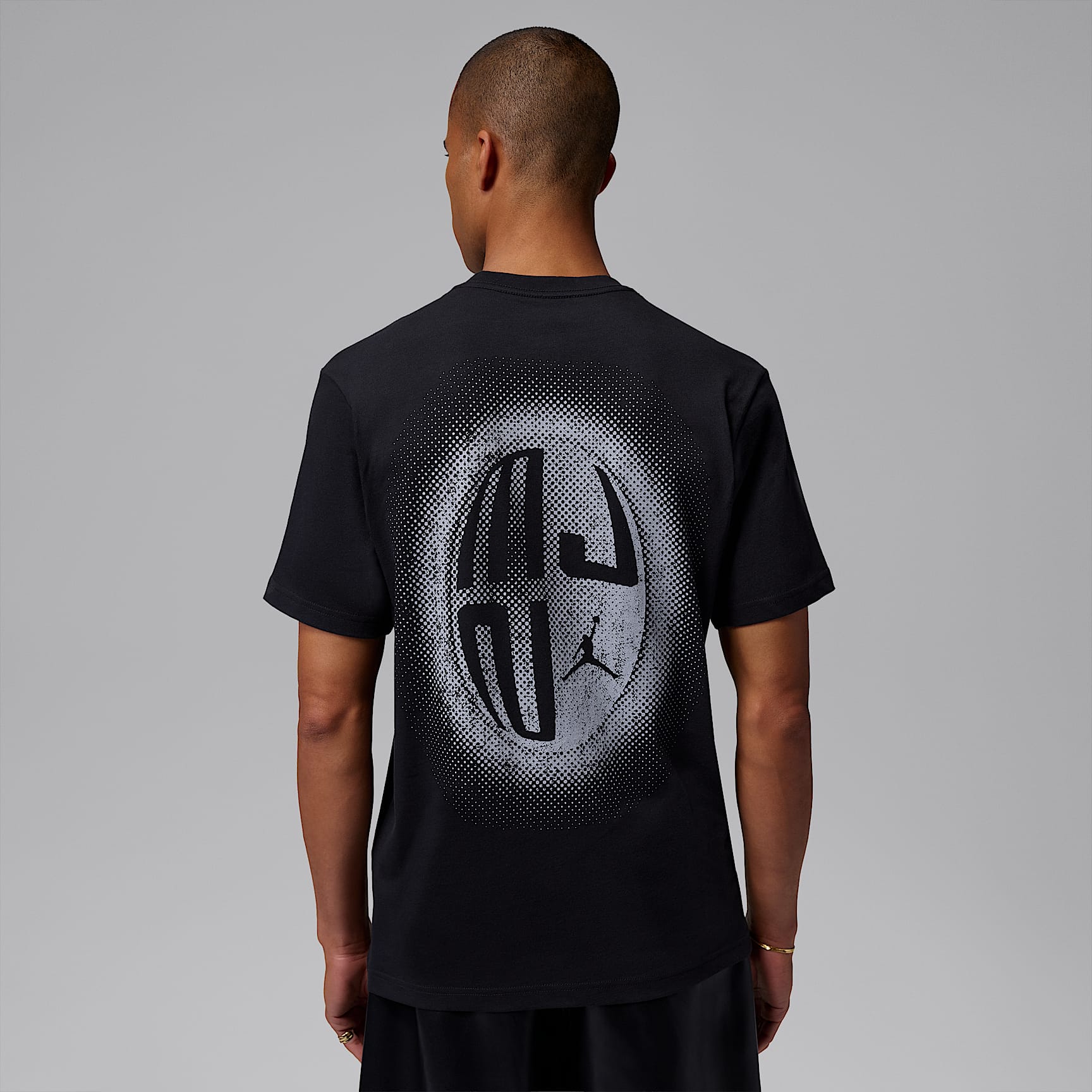Jordan Sport Men's Dri-FIT Graphic T-Shirt