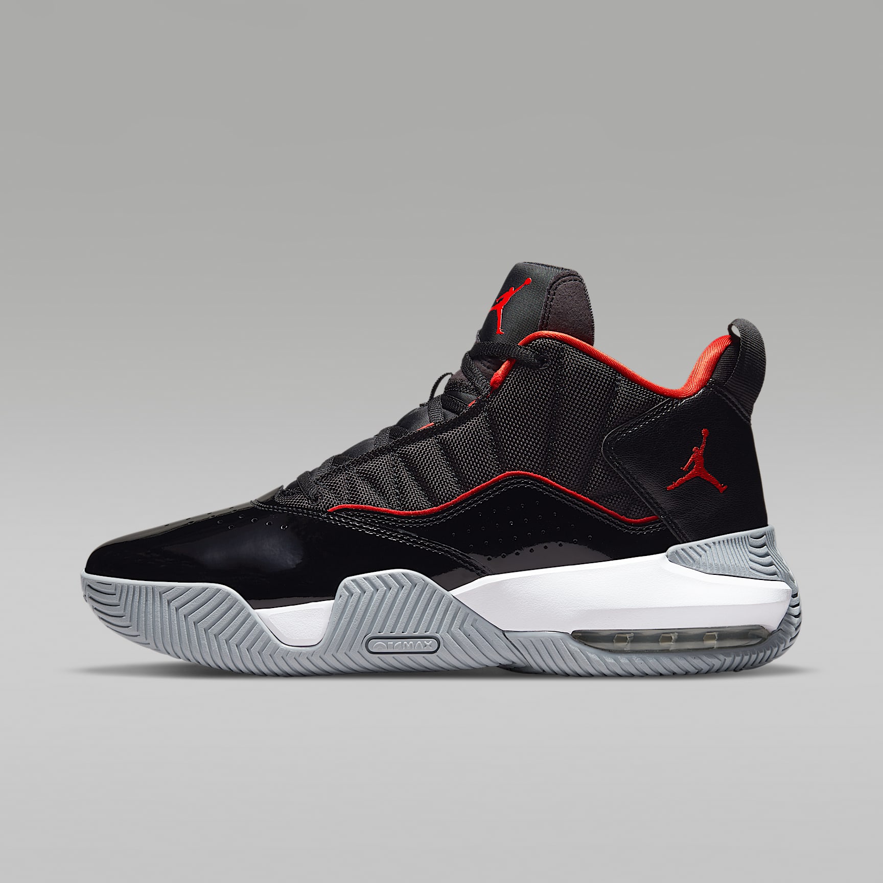 ジョーダン ステイ ロイヤル シューズ