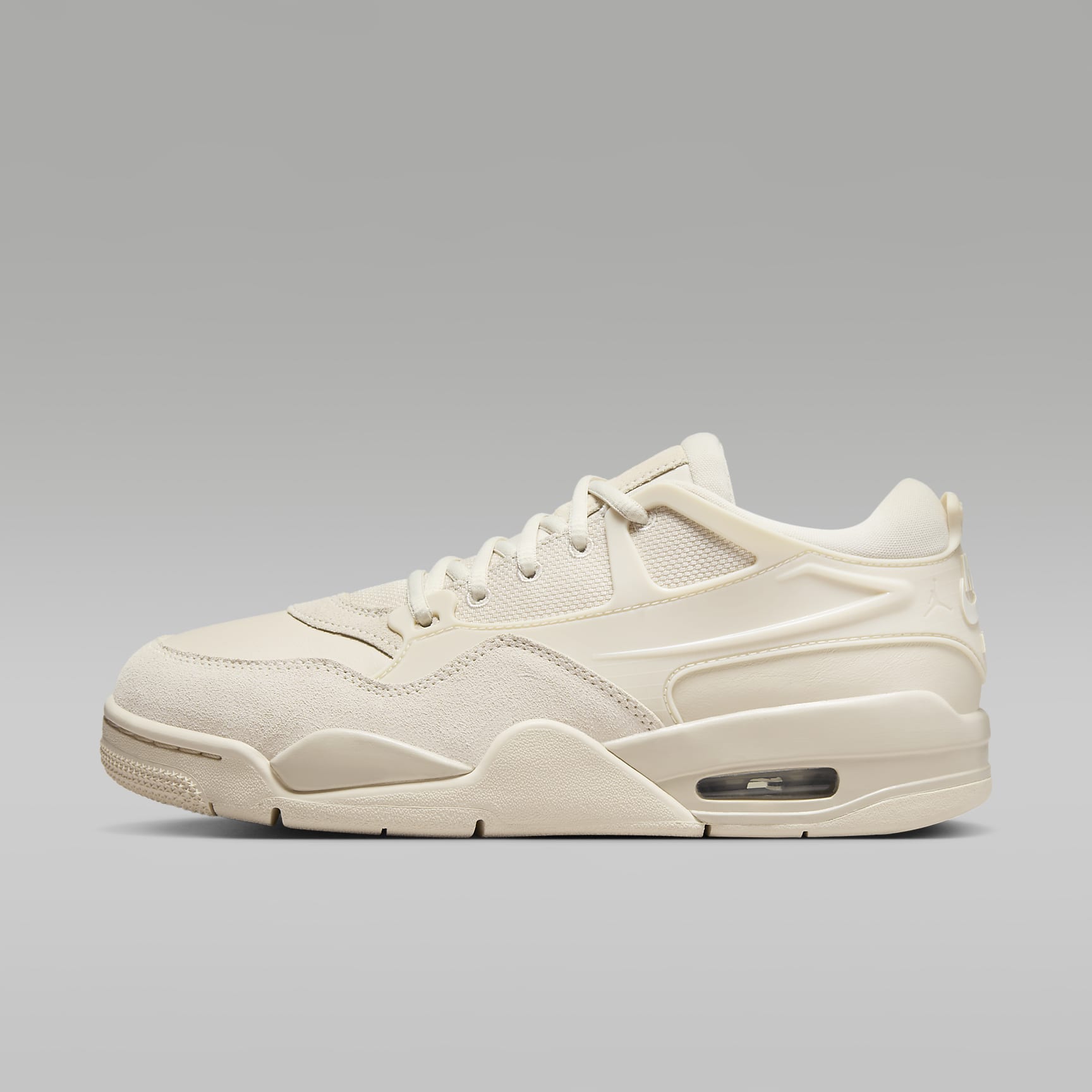 Chaussure Air Jordan 4 RM pour femme