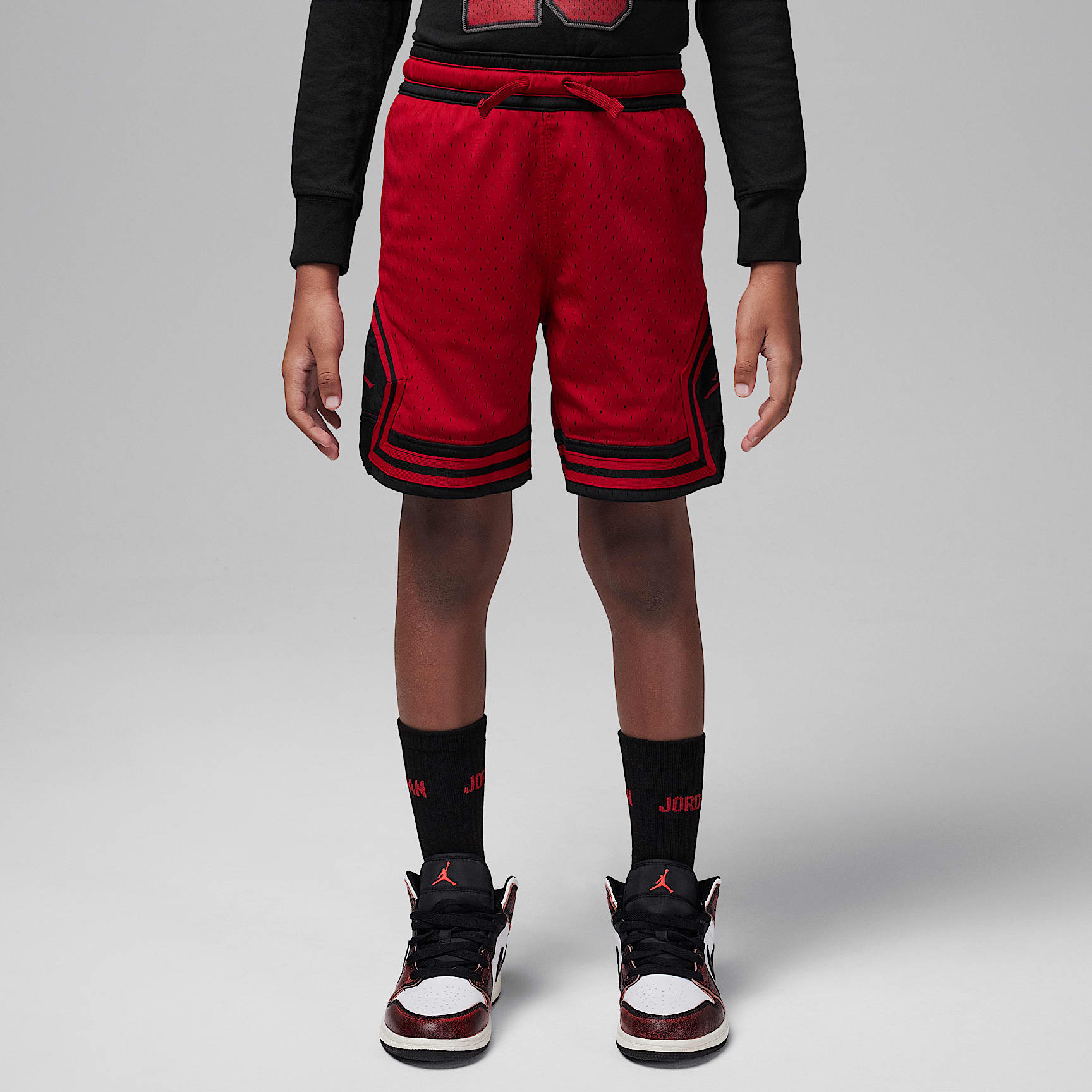 Shorts deportivos Dri-FIT con diseño de diamante para niños talla pequeña Jordan