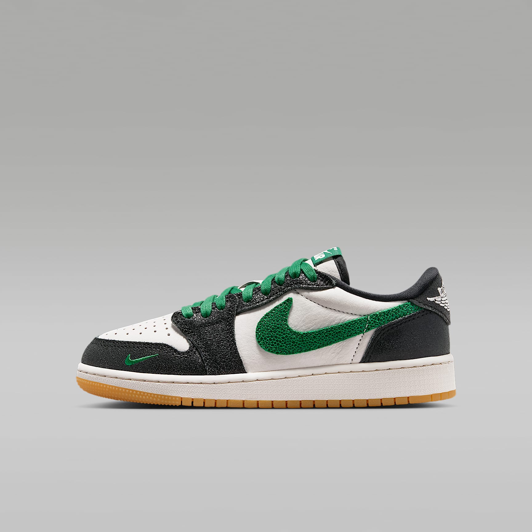 Air Jordan 1 Retro Low OG 'Phantom and Pine Green' Older Kids' Shoes