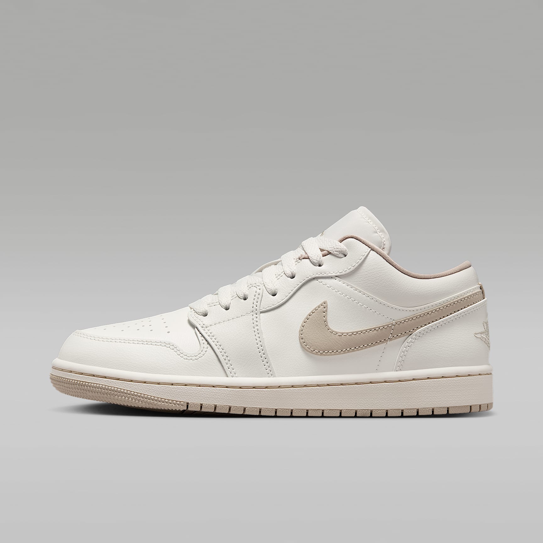 Air Jordan 1 Low Women's Shoes