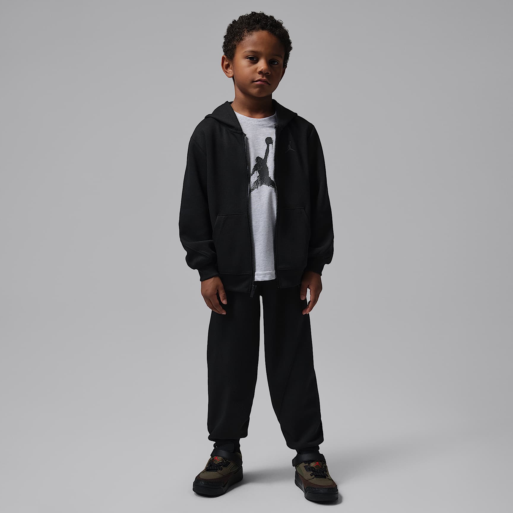 Jordan Dri-FIT Core Sport kétrészes, hosszú cipzáras kapucnispulóver-szett kisgyerekeknek