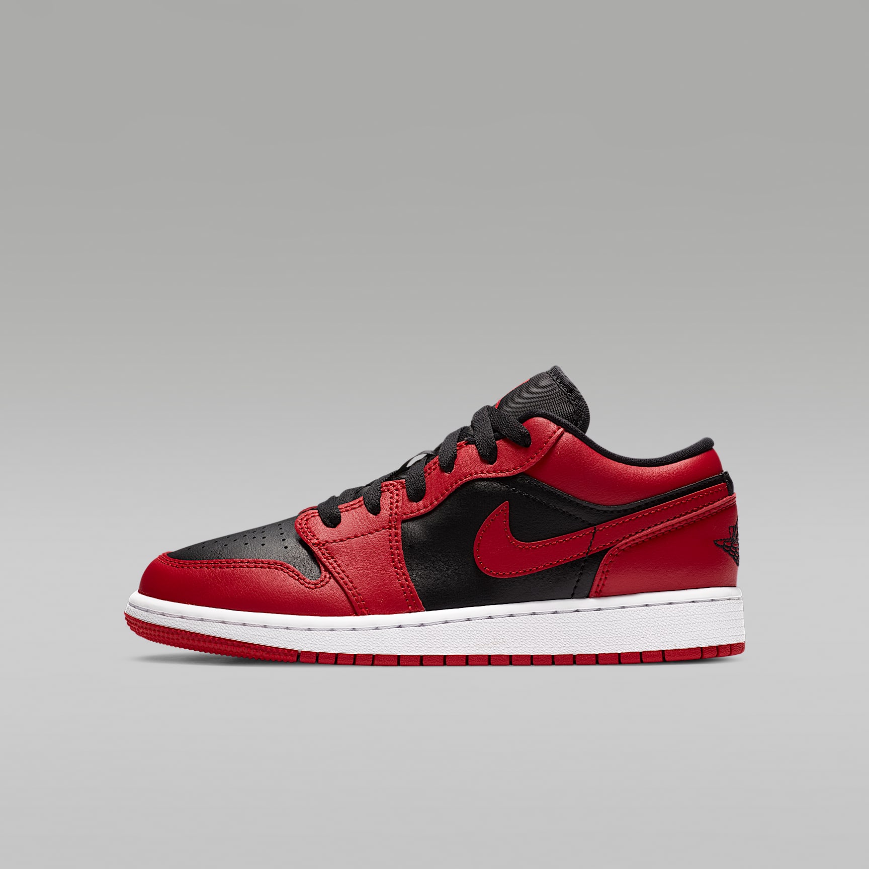 Air Jordan 1 Low Big Kids' Shoes
