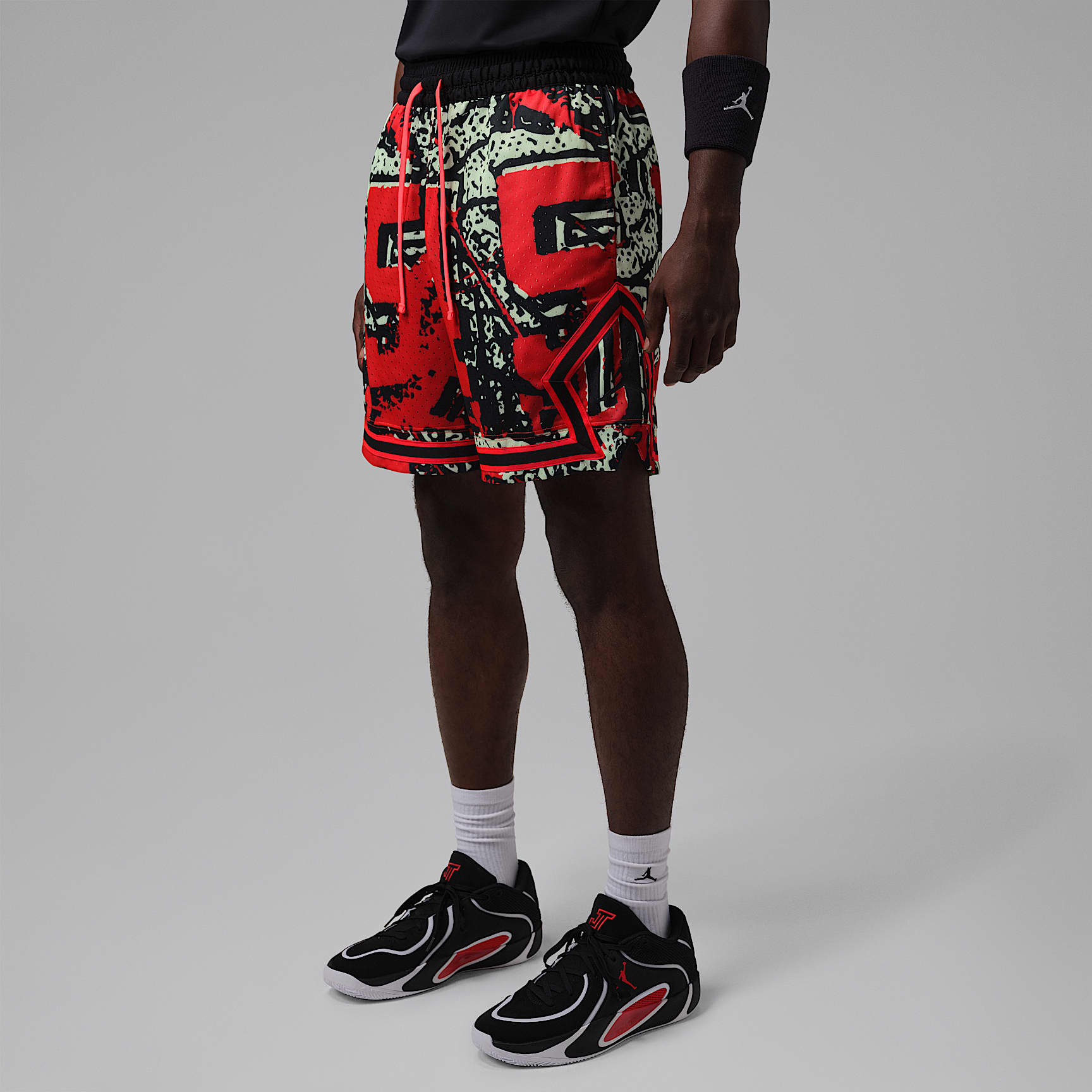Jordan Sport Men's Diamond Shorts