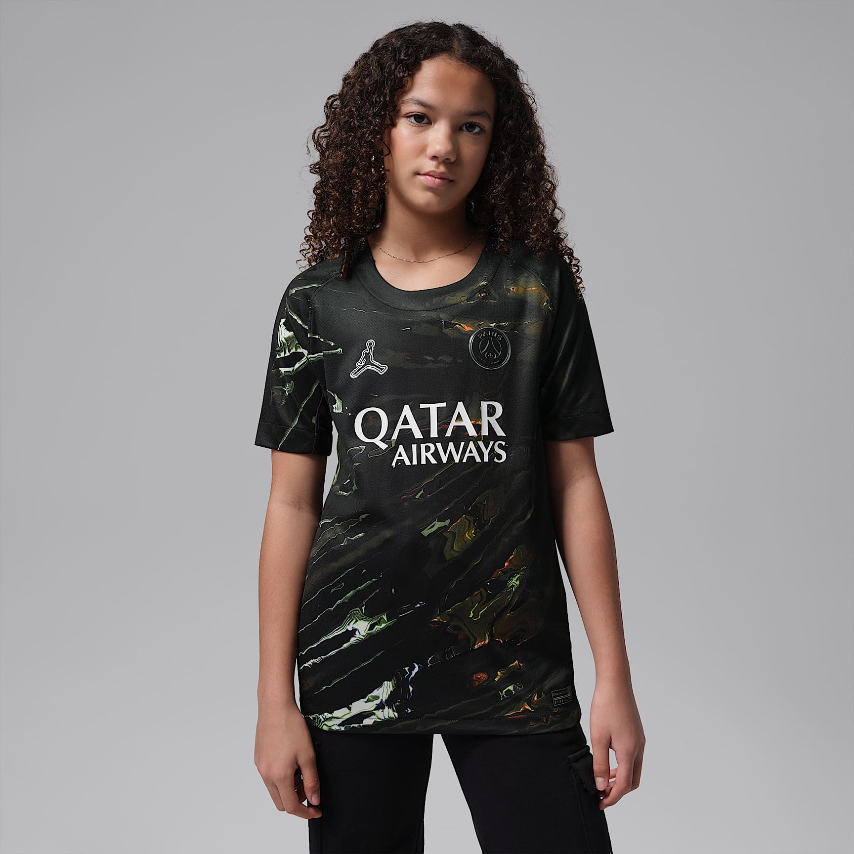 Paris Saint-Germain 2026 Stadium Night Edition Older Kids' Jordan Dri-FIT Football Replica Shirt