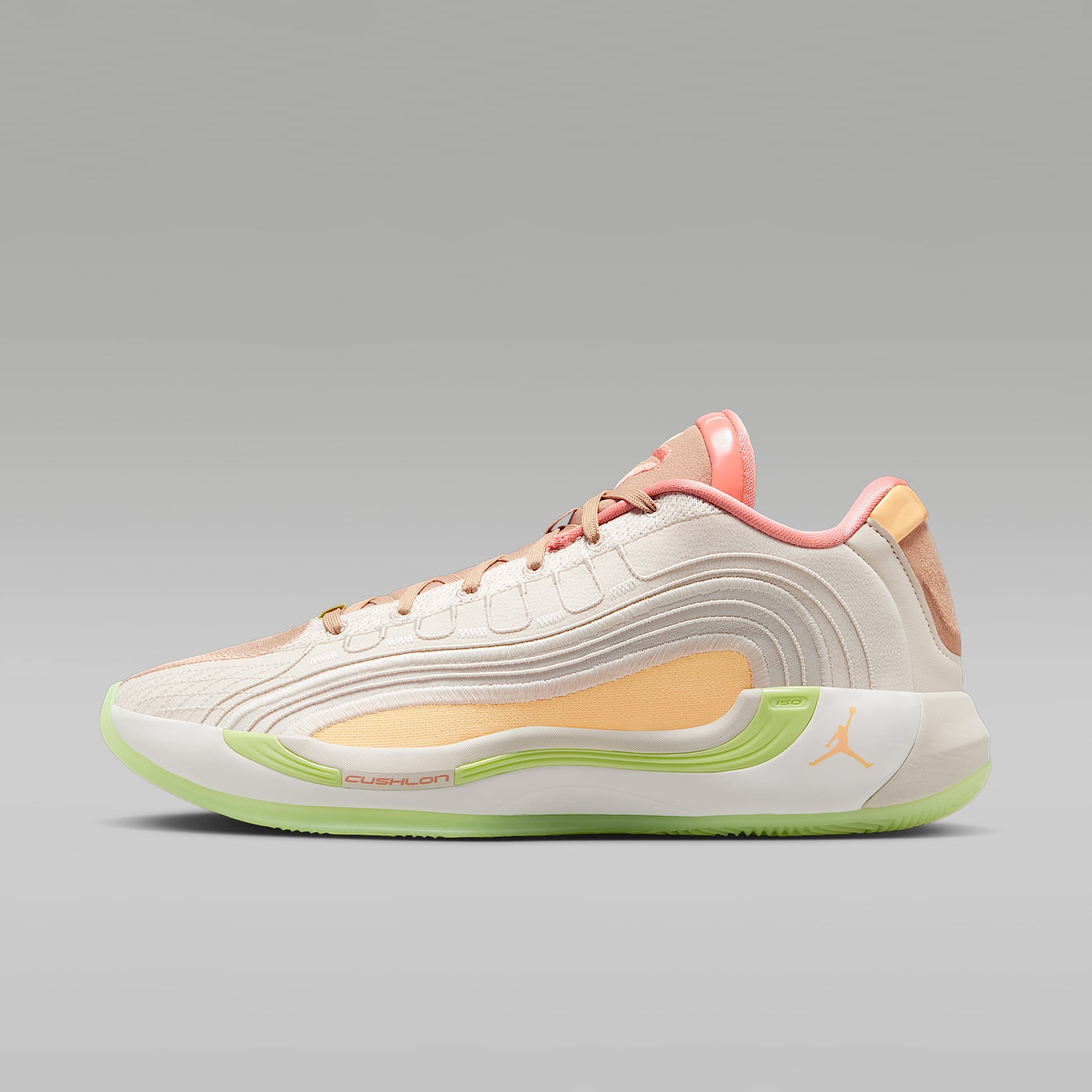 ルカ 4 PF "Light Orewood and Tangerine" バスケットボールシューズ