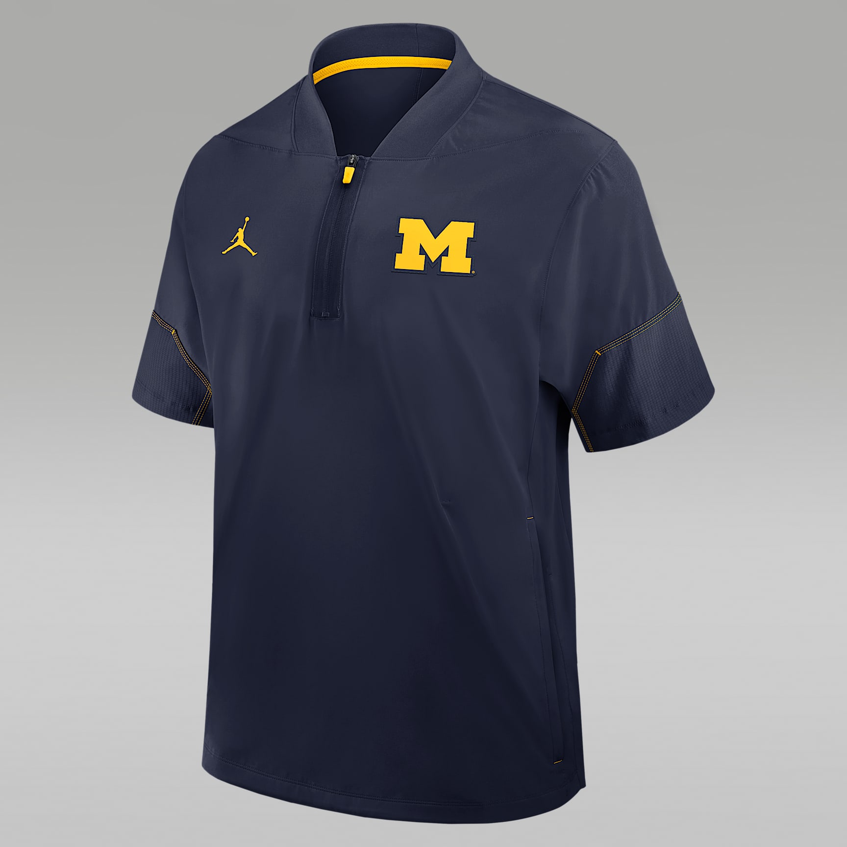 Michigan Sideline Coach Men's Jordan Brand College 1/2-Zip Short-Sleeve Hooded Jacket