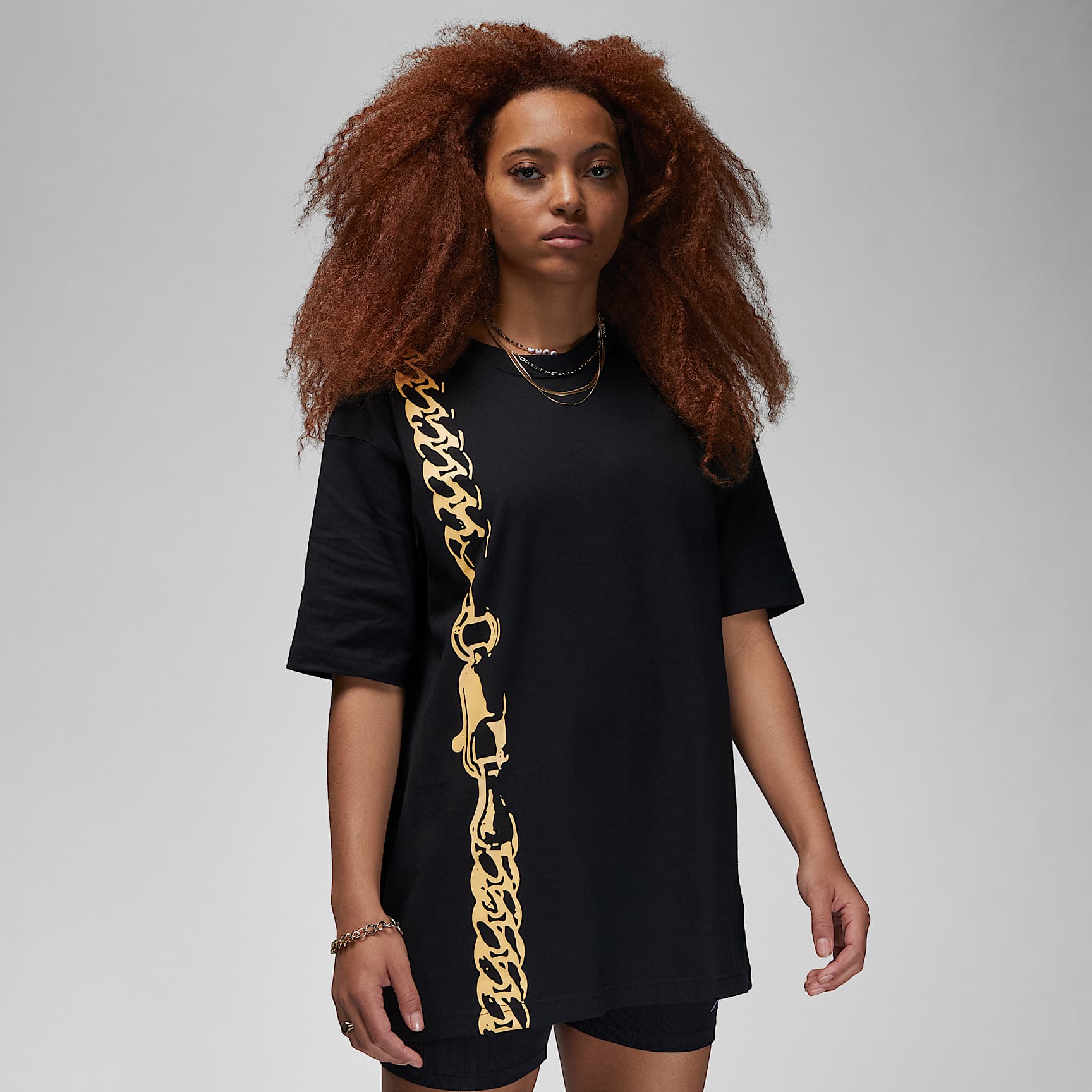 Jordan Women's Oversized Graphic T-Shirt