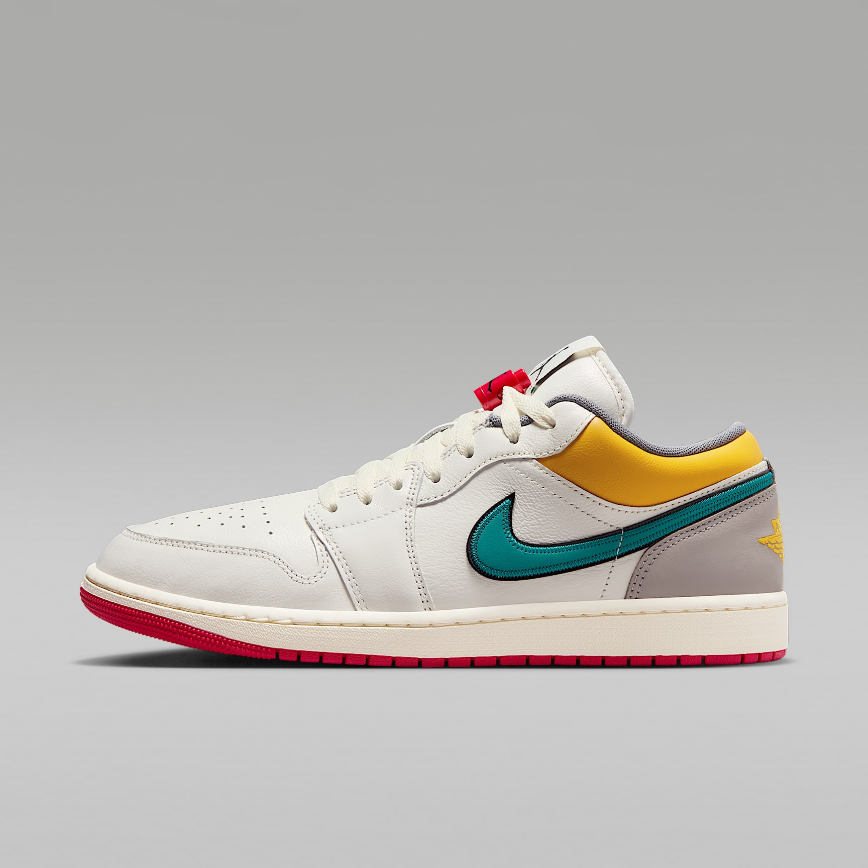 エア ジョーダン 1 LOW プレミアム メンズシューズ