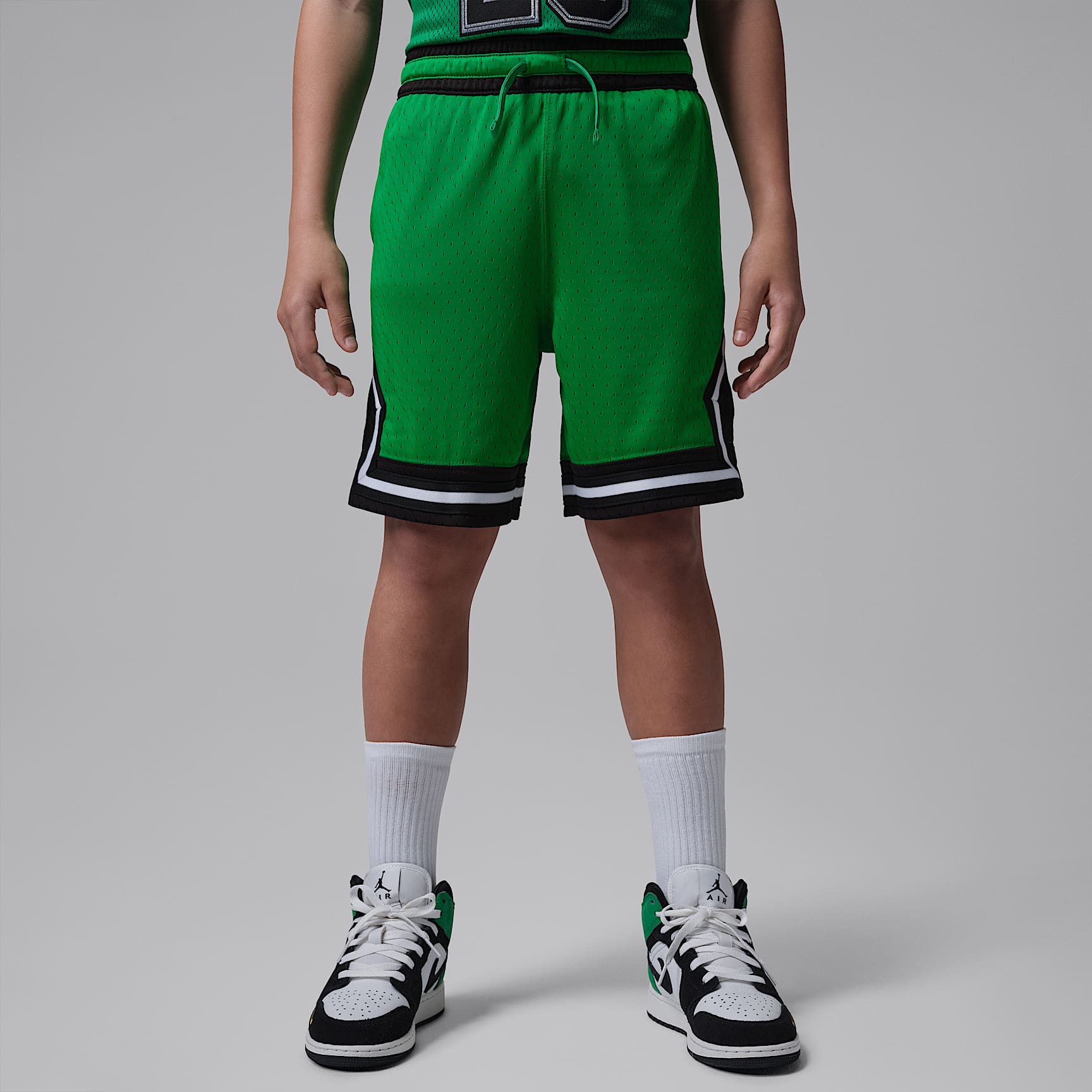 Shorts Diamond Dri-FIT para niño talla grande Jordan Sport