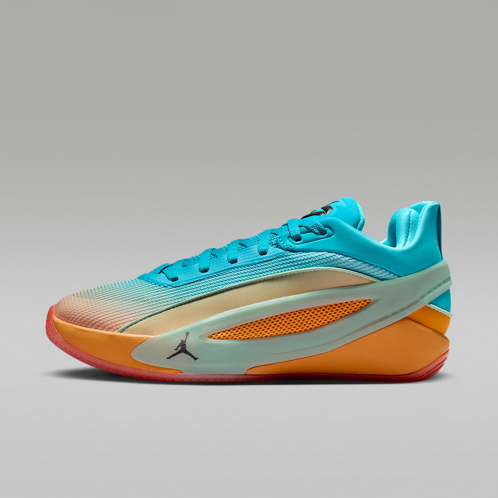 ルカ 5 "Luka Lifestyle" PF バスケットボールシューズ