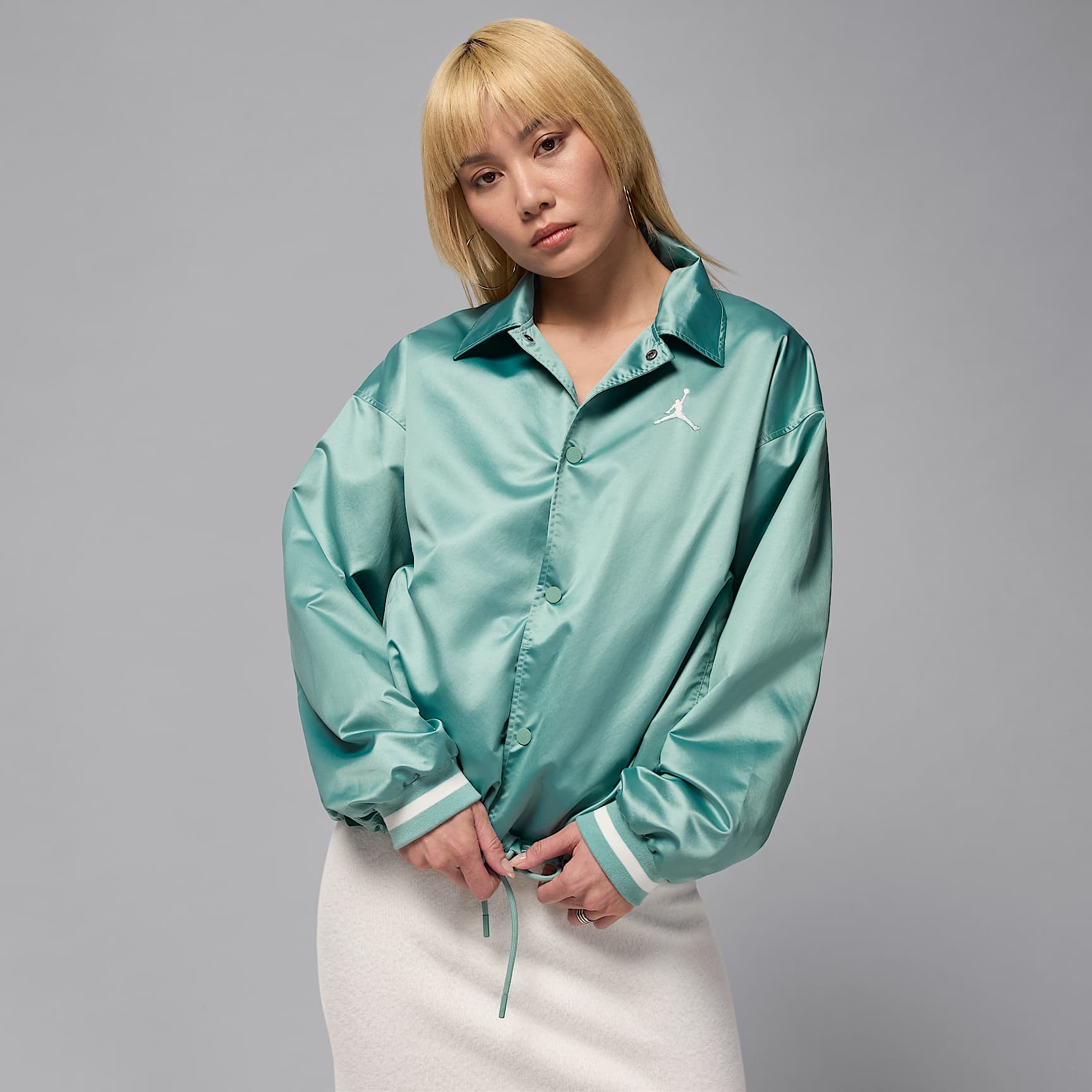 Chamarra de coach para mujer Jordan