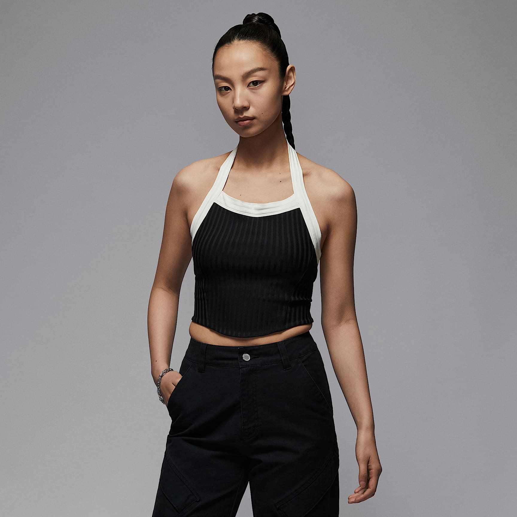 ジョーダン プールサイド ウィメンズ ホルタートップス