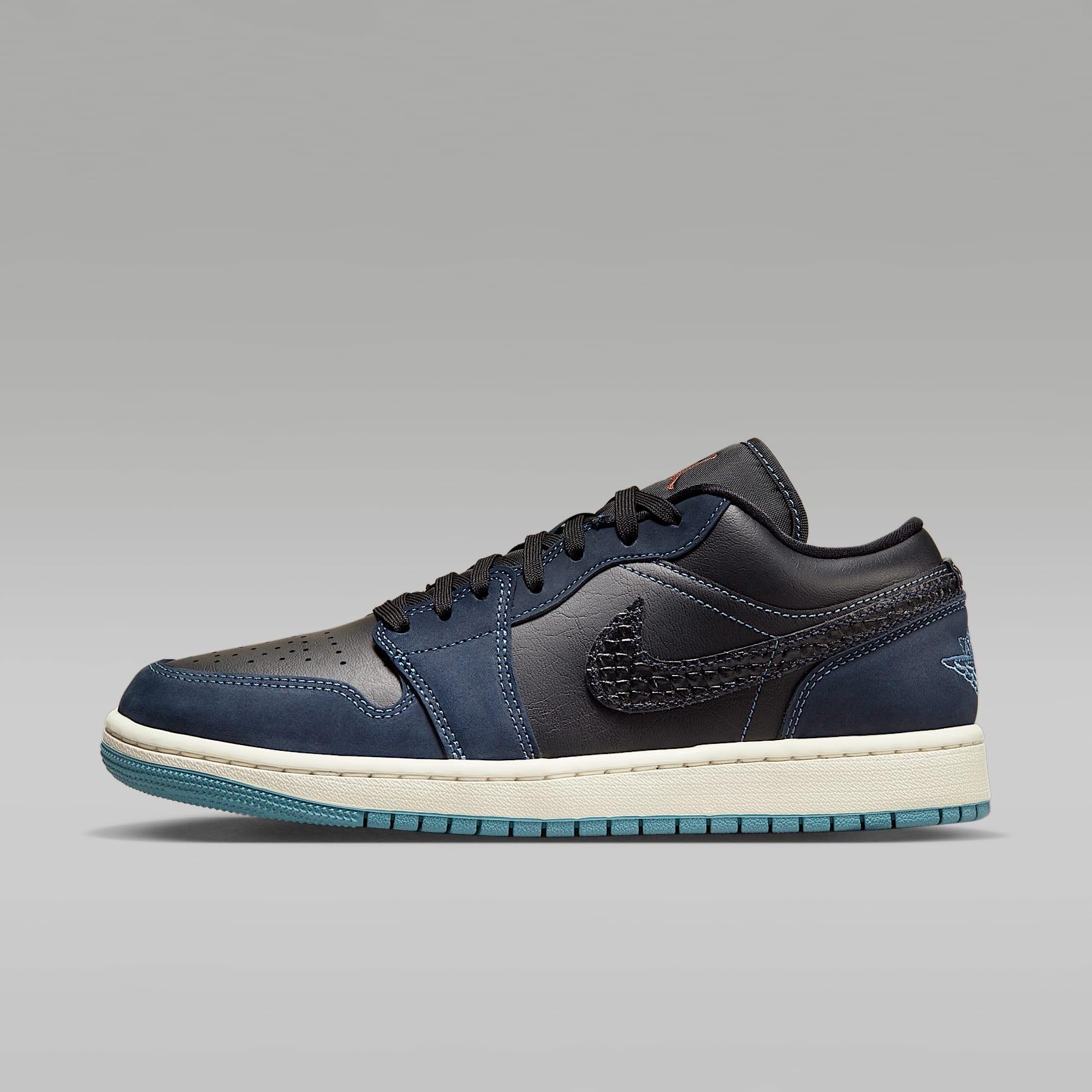 Air Jordan 1 低筒 SE 女鞋