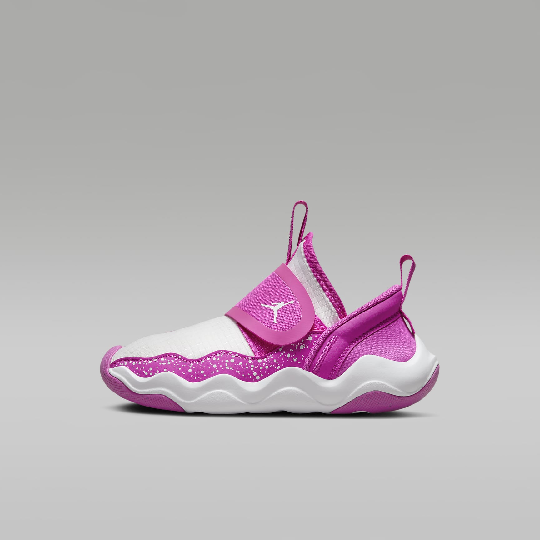 Jordan 23/7 小童鞋款