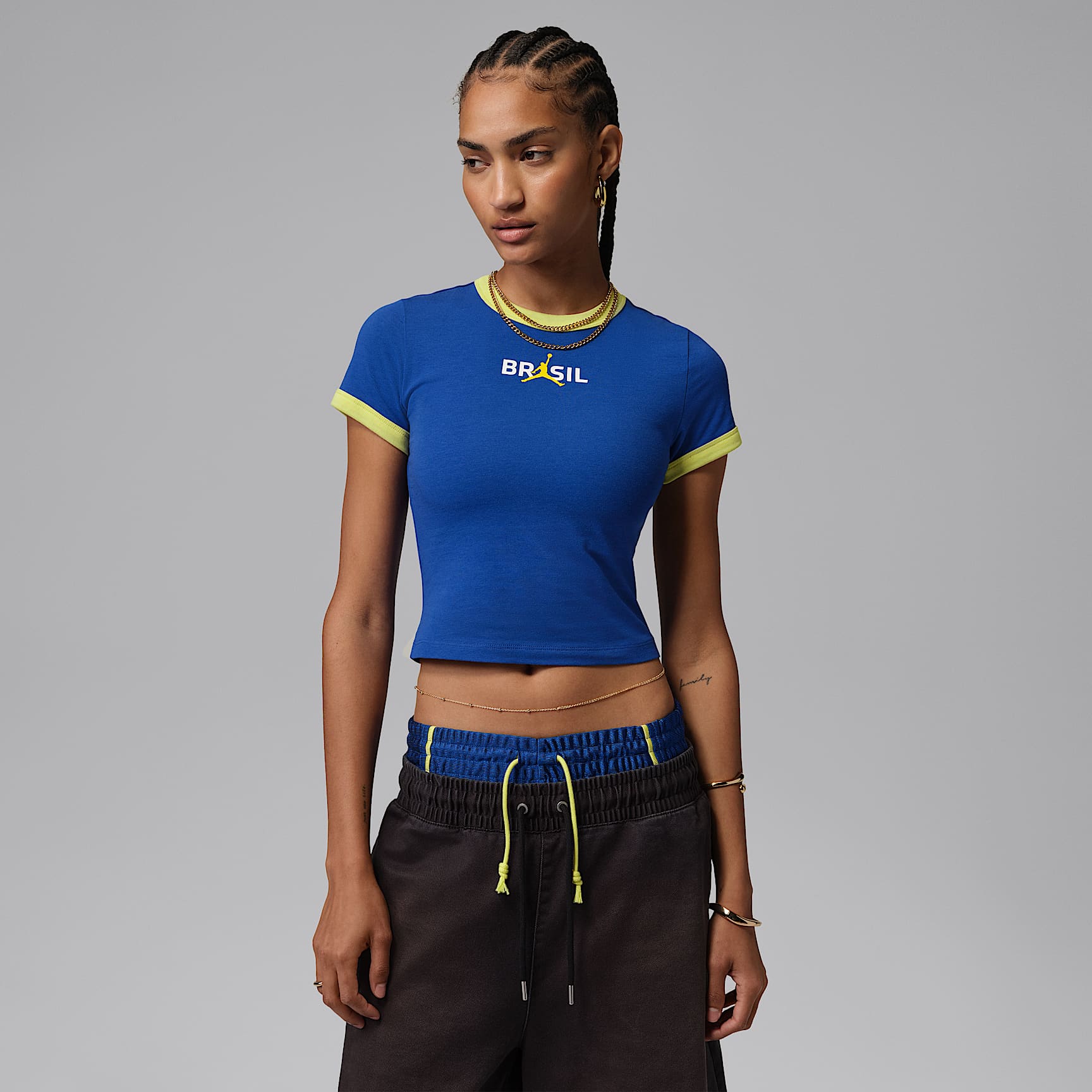 Jordan Women's Graphic Brazil Crew-Neck Top