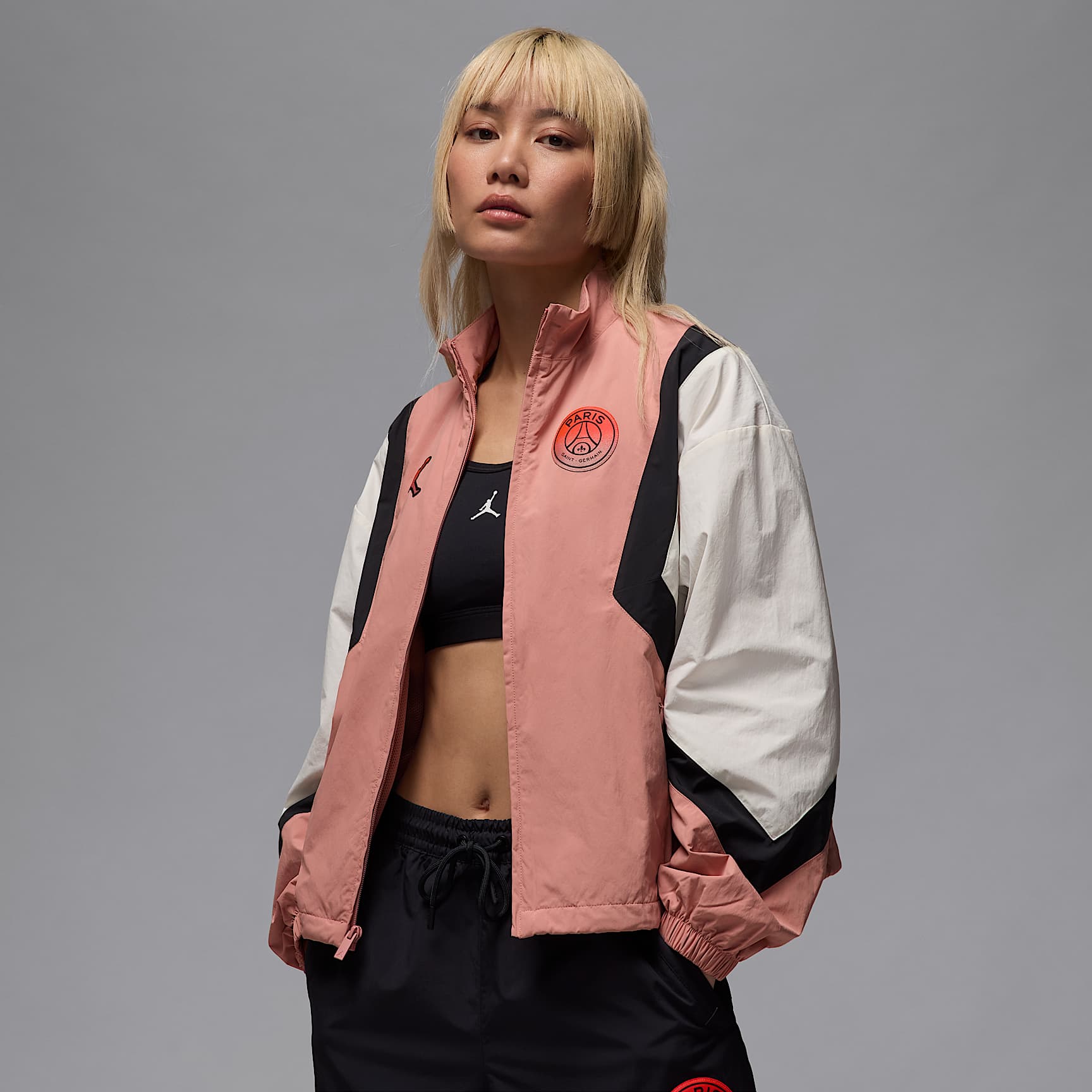 Paris Saint-Germain Women's Jordan Football Anthem Jacket