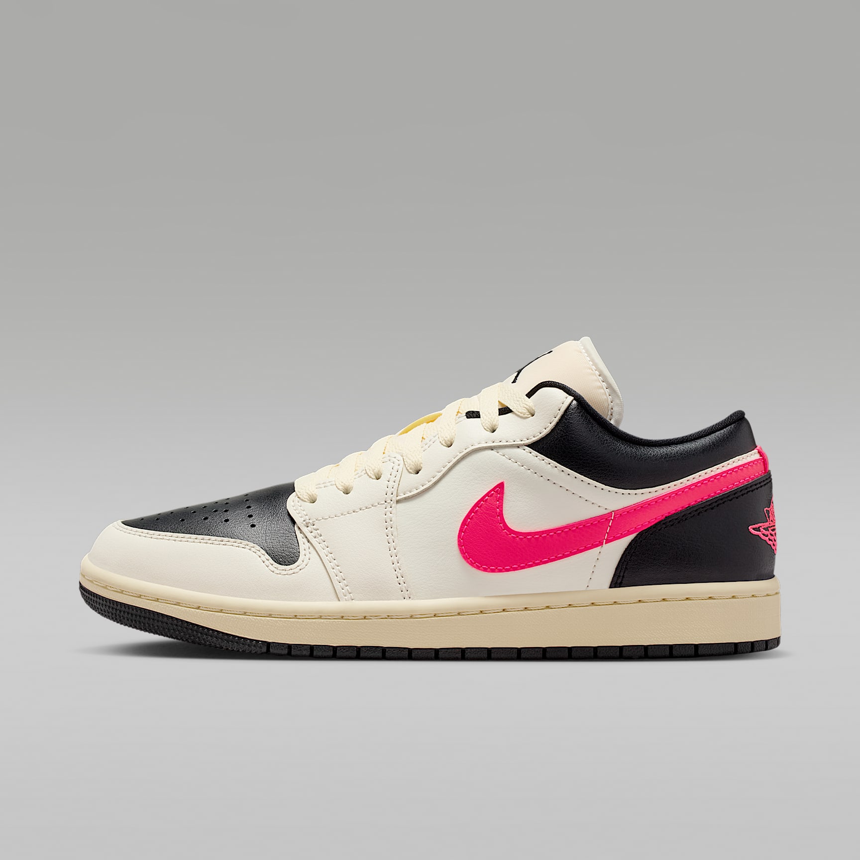Air Jordan 1 Low Women's Shoes